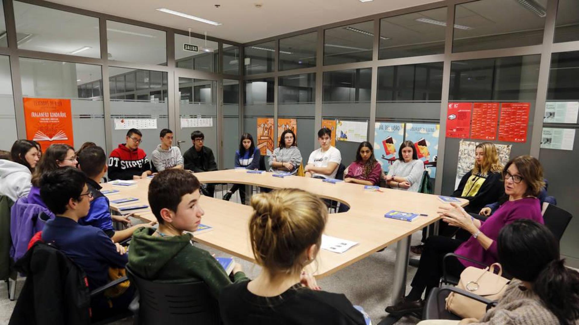 Estudiantes de Bachillerato y ESO elegirán la mejor novela juvenil en castellano de 2018