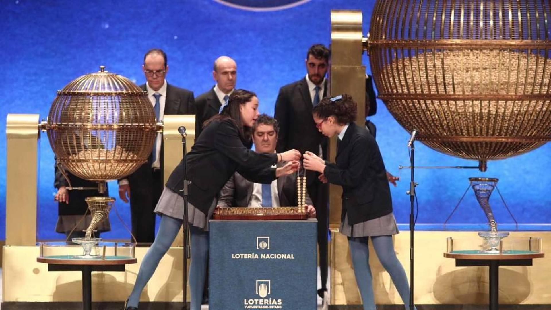 El 23.059, tercer quinto premio, vendido íntegramente en Palamós (Girona)