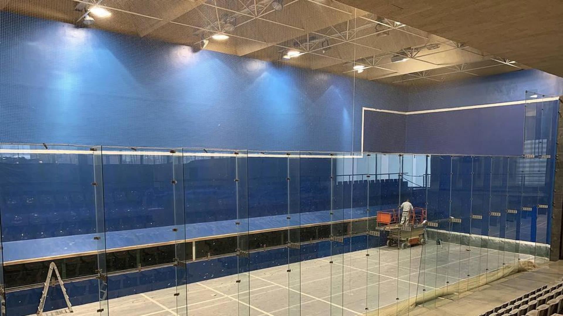 Trabajos de mejora en el trinquete de Mendillorri para el próximo Torneo Internacional