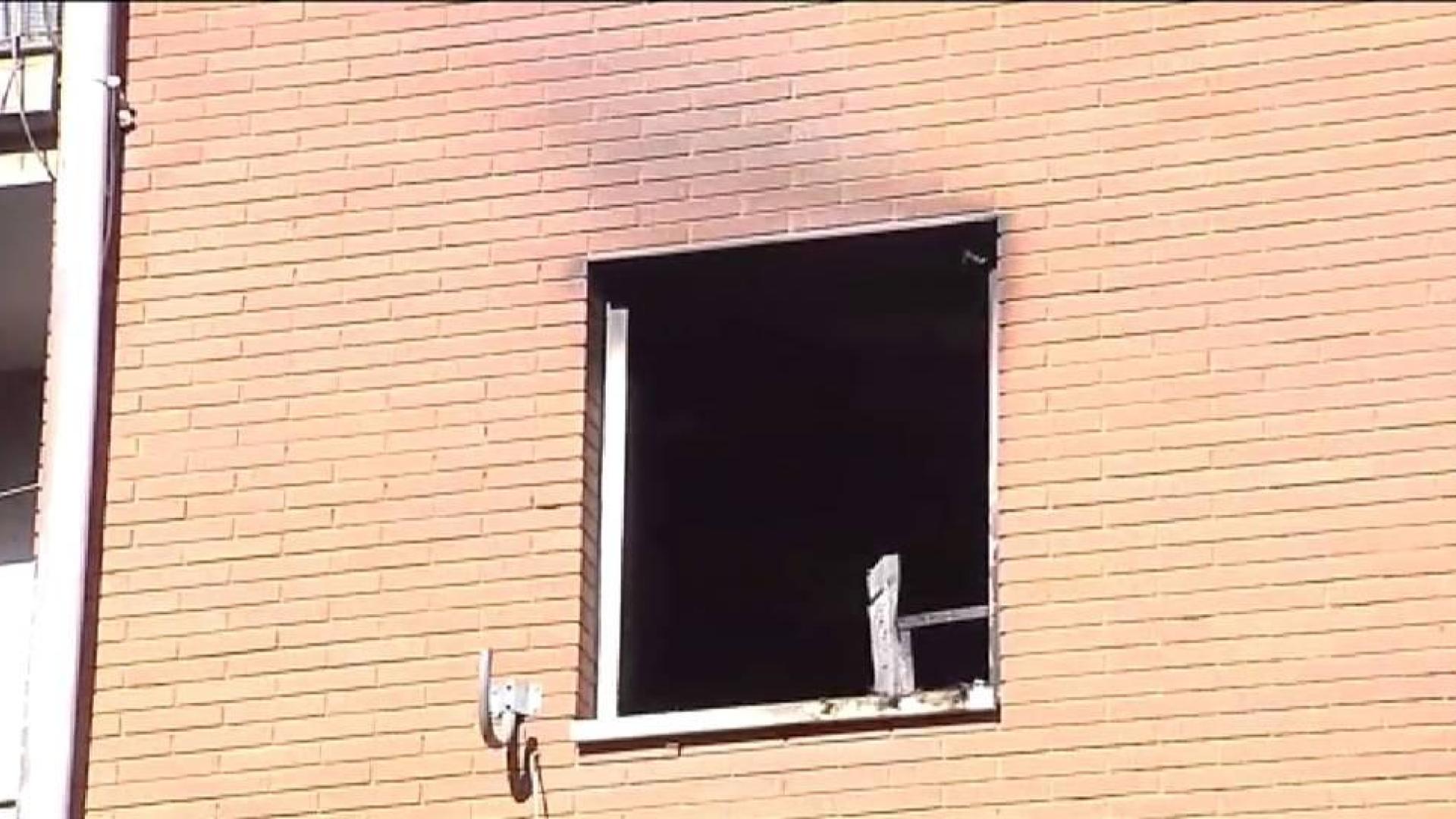 Muere una niña de 17 meses en el incendio de su vivienda en Don Benito, Badajoz