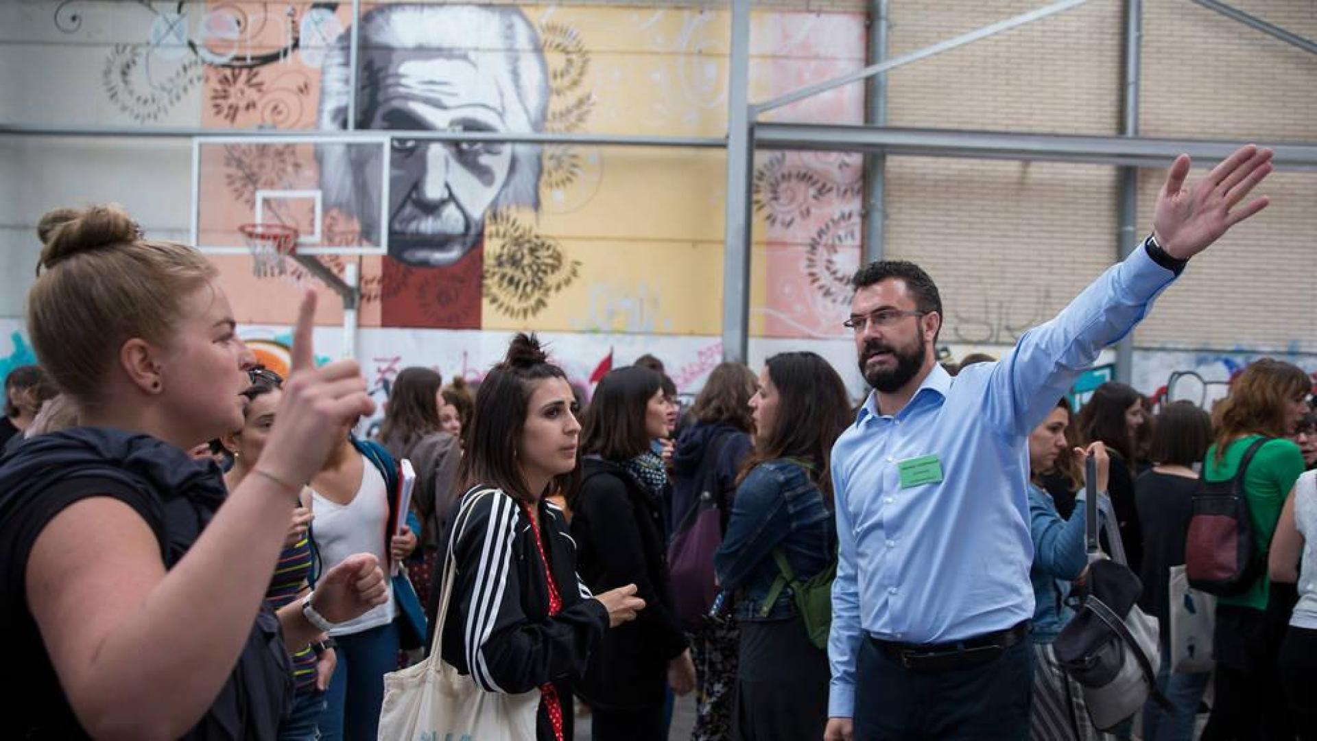 La plantilla docente aumenta gracias a la contratación pública