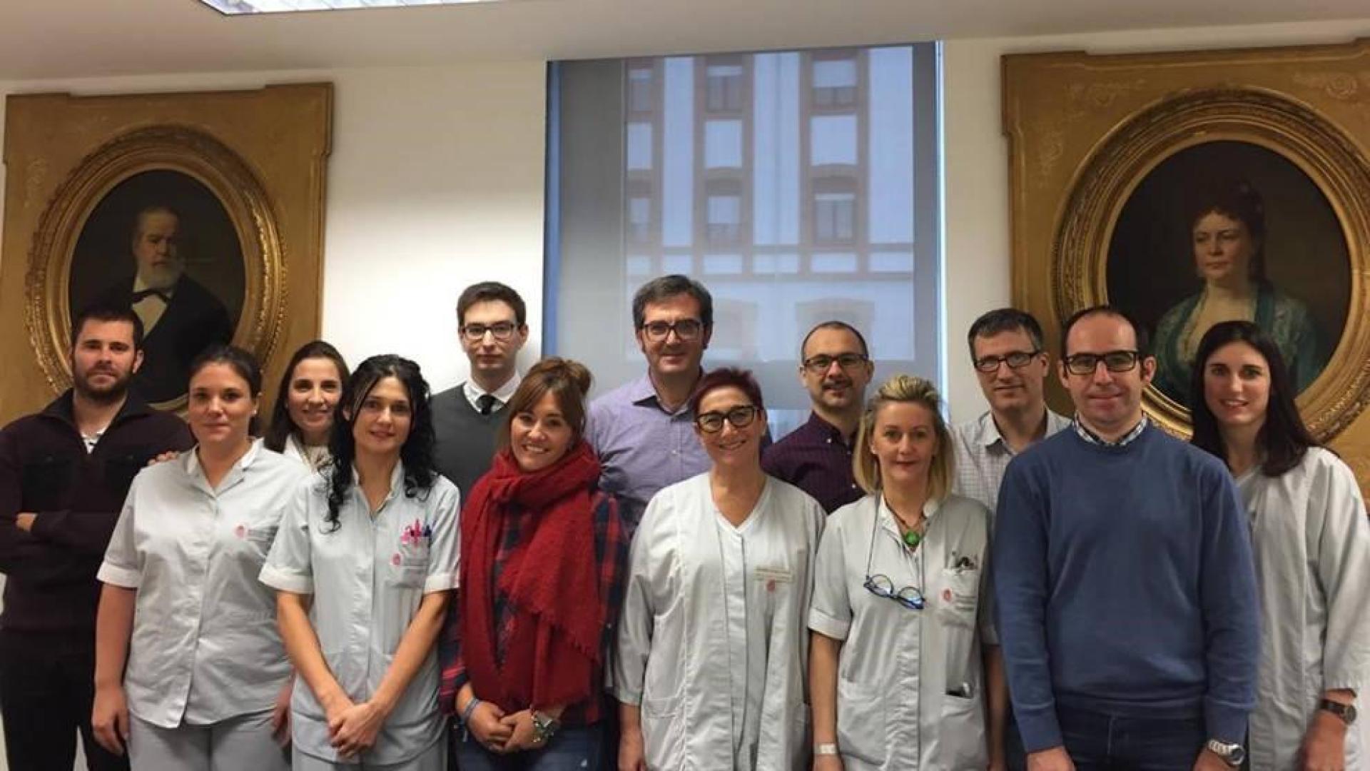 Investigadores de la UPNA y enfermeras del CHN autores de la aplicación.