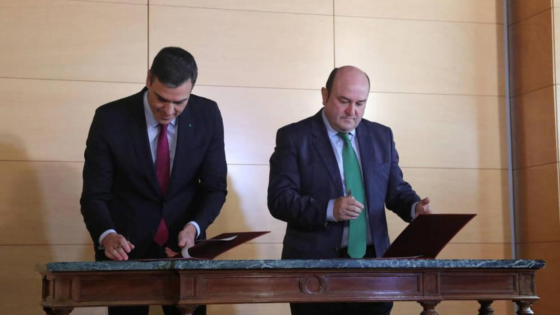 El traspaso de Tráfico a Navarra y el programa de gobierno, entre las noticias del día