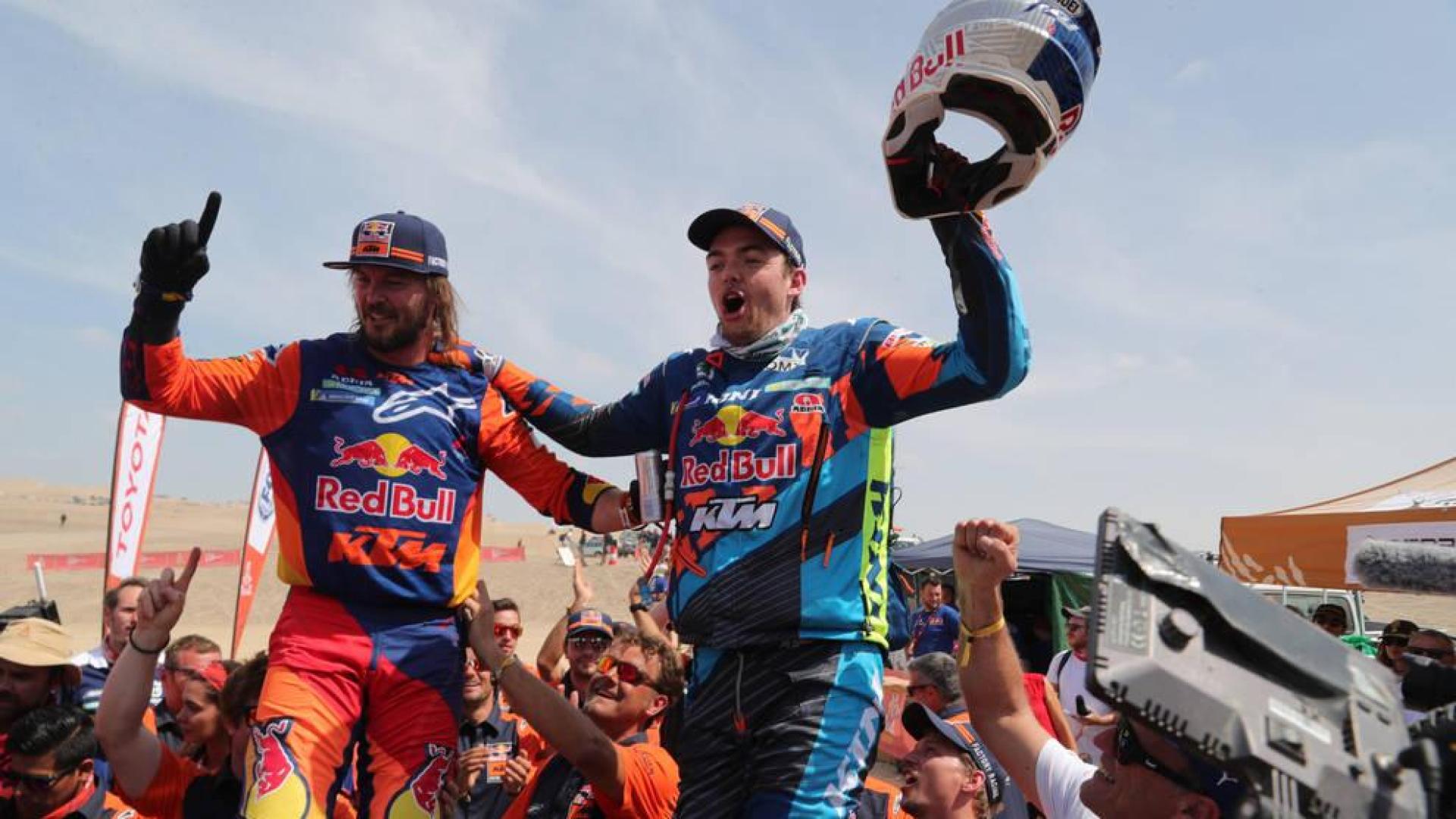 Al-Attiyah y Price se llevan el Dakar en coches y en motos