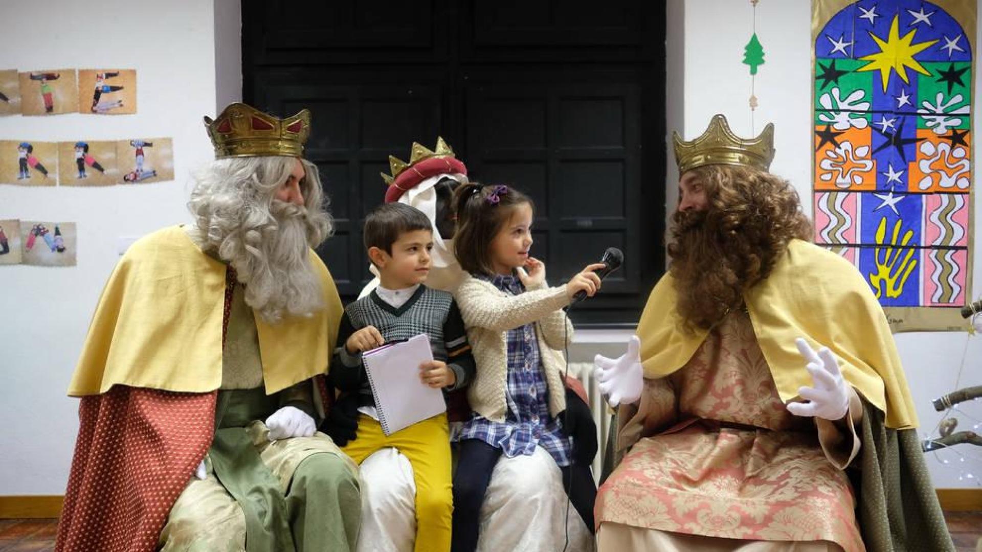 Los Reyes Magos en manos de los niños