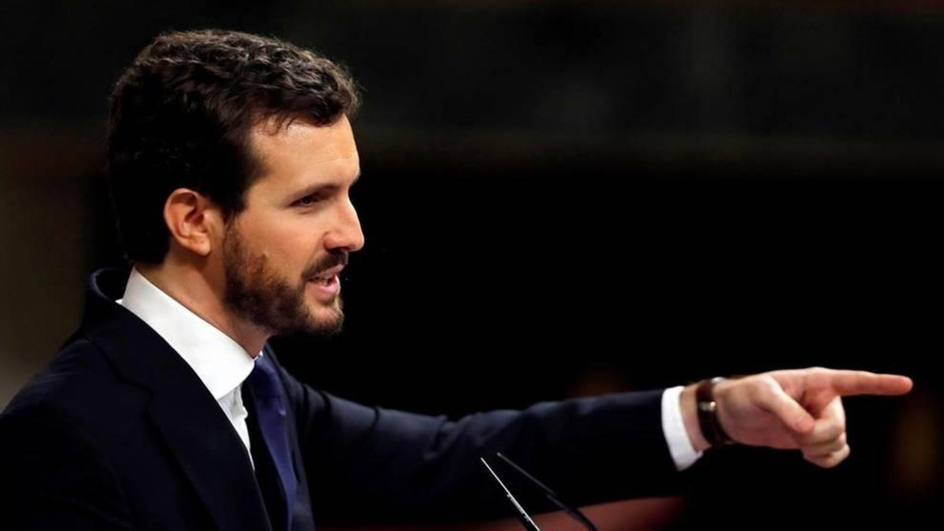 Casado pide a Sánchez activar el 155 o actuará contra él por prevaricación