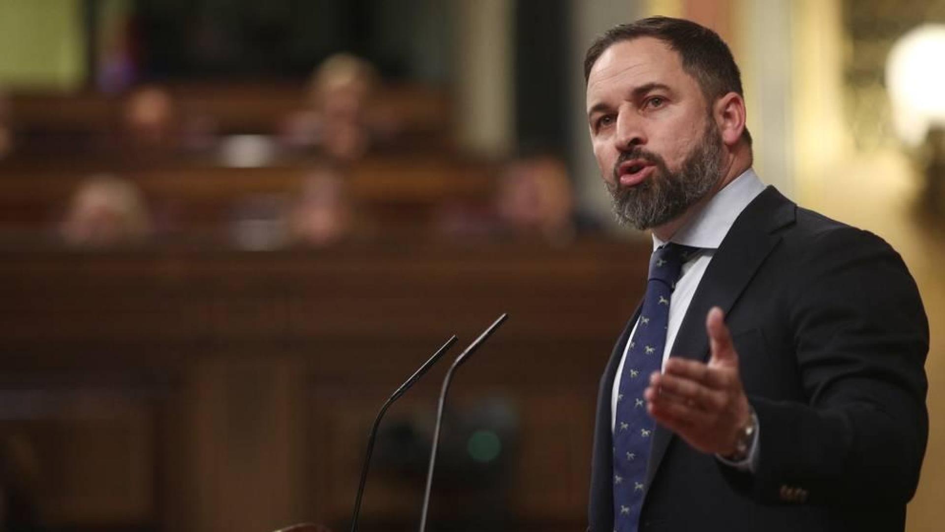 Abascal (VOX): "Sánchez es un estafador capaz de cualquier cosa por seguir en Moncloa"