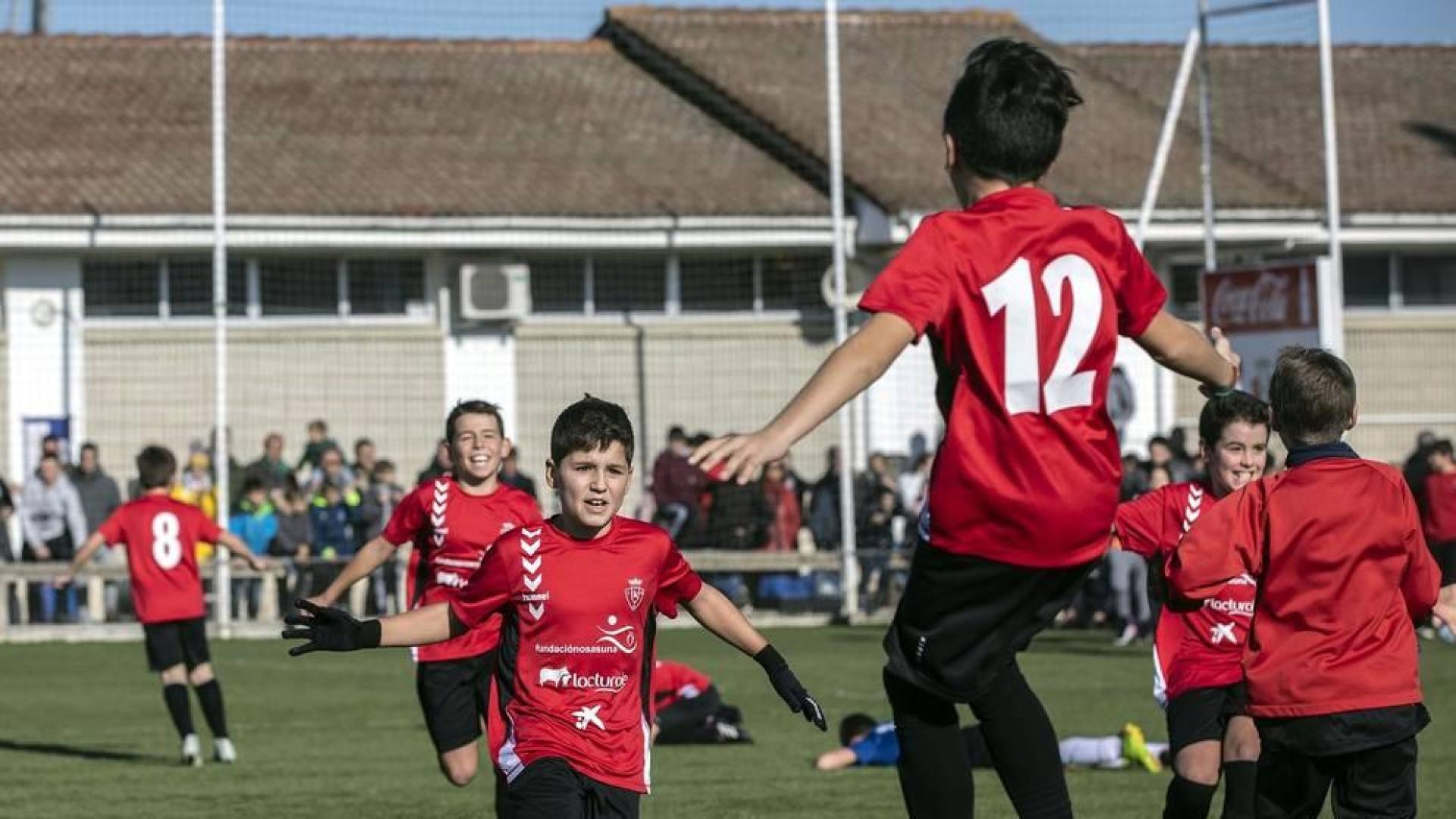 Galería de fotos de los partidos disputados el 6 de enero y de la entrega de trofeos.