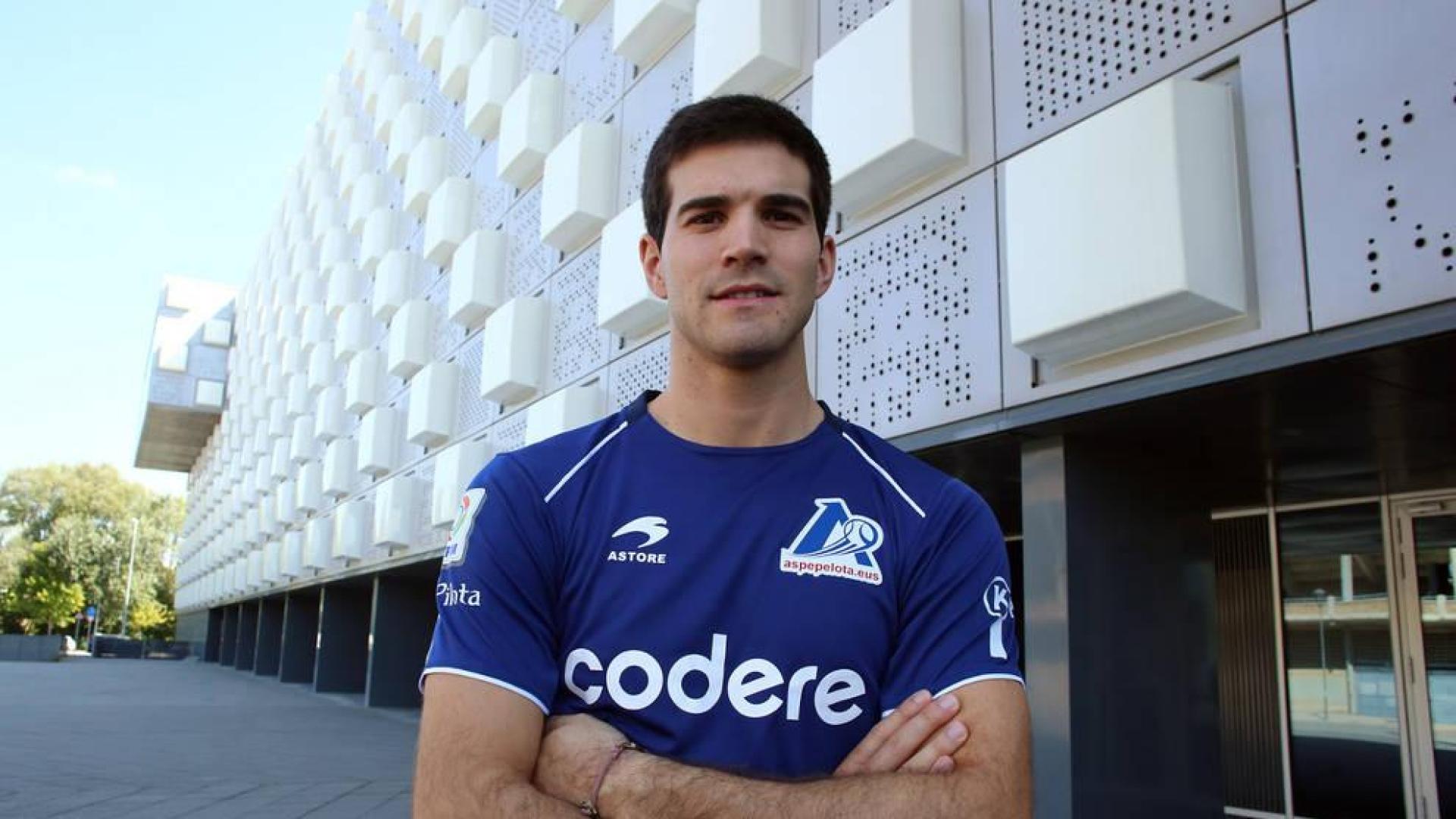 Zabaleta: "Hace un año cambié el chip, soy otro pelotari y se nota"