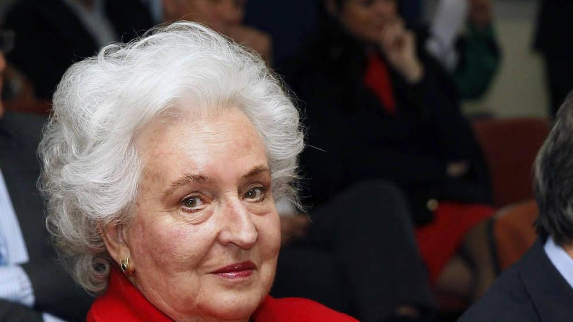 Pilar de Borbón, la infanta que renunció a sus derechos dinásticos por amor