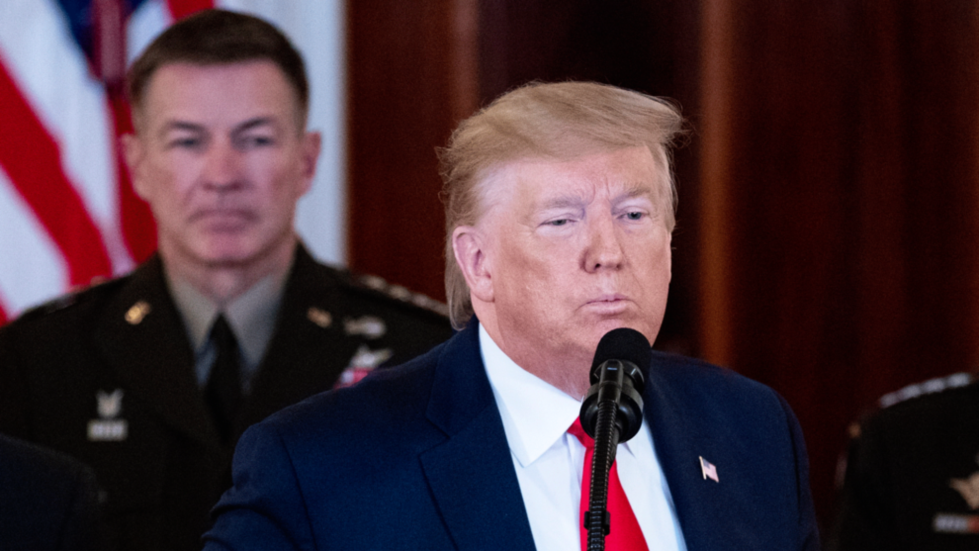 Trump anuncia poderosas sanciones a Irán y apuesta por un nuevo acuerdo nuclear