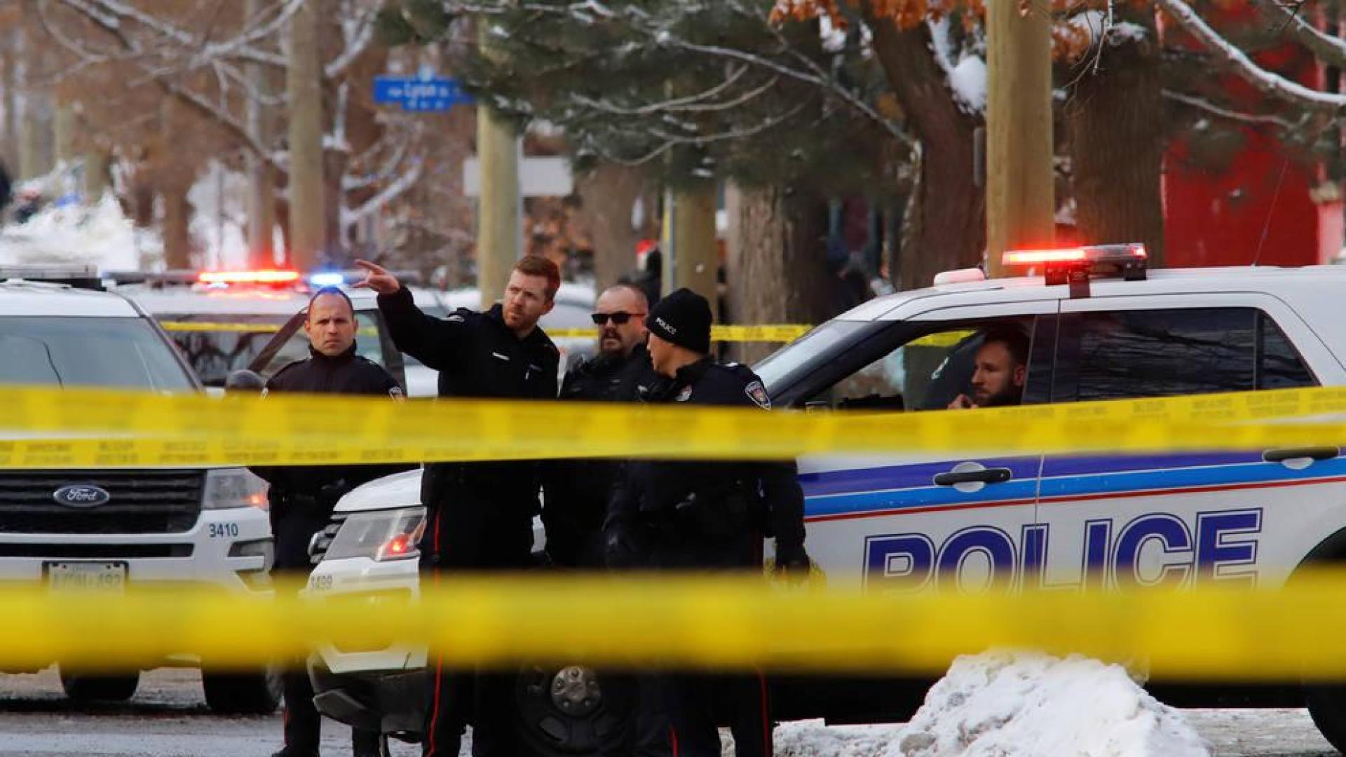 Un muerto y tres heridos de gravedad tras un tiroteo en el centro de Ottawa.