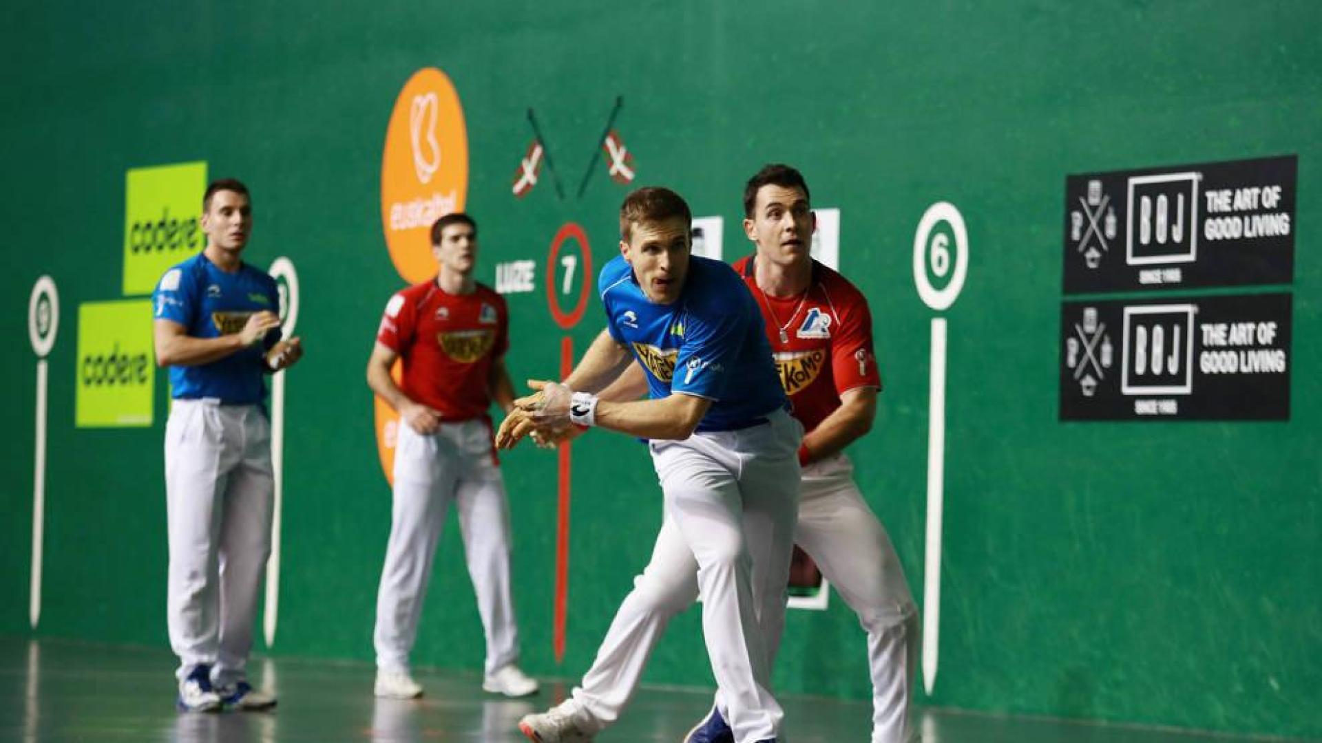 Imagen del partido Jaka-Zabaleta contra Artola-Imaz.