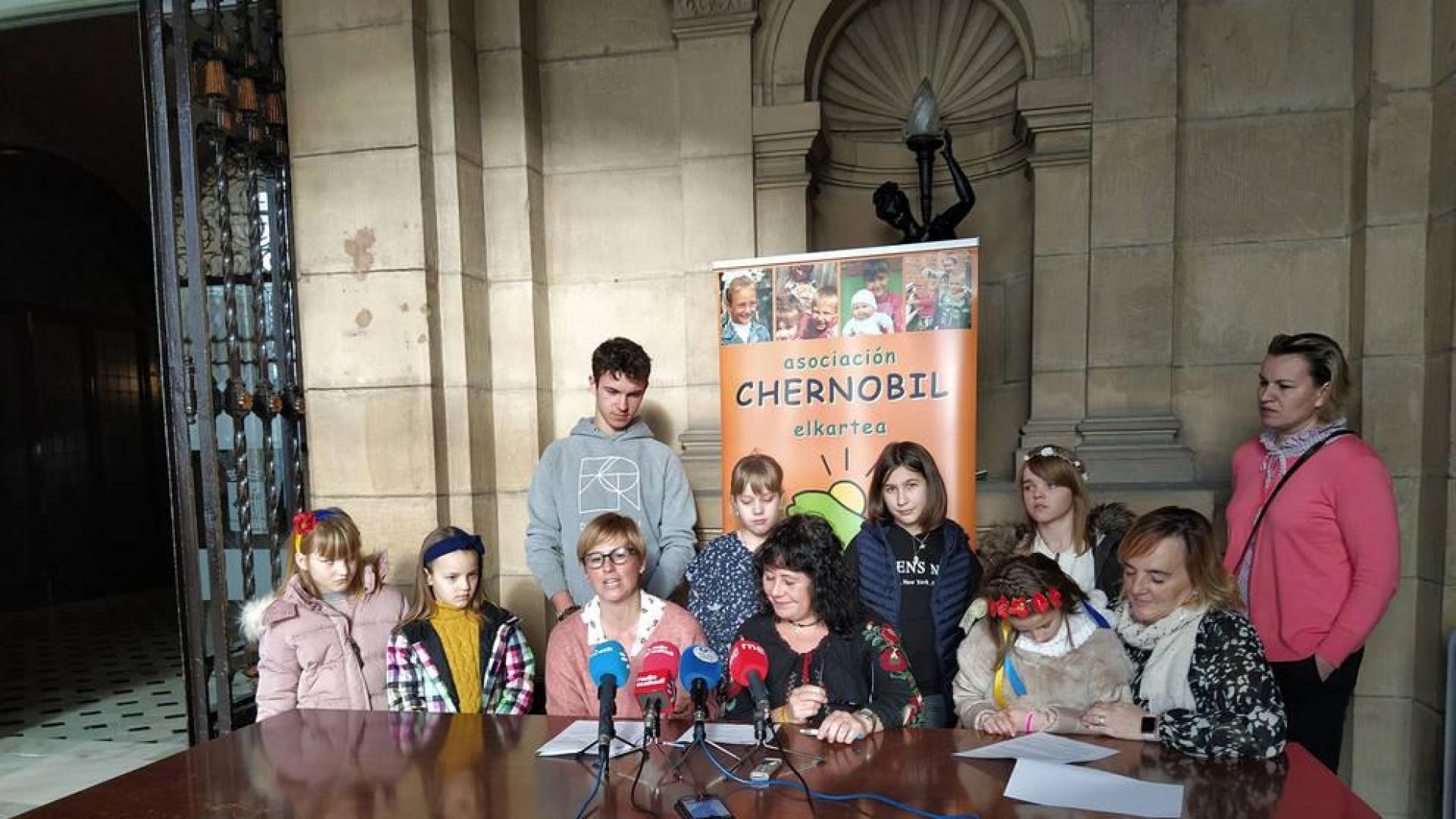 La asociación Chernóbil busca familias en Navarra para acoger a niños en verano