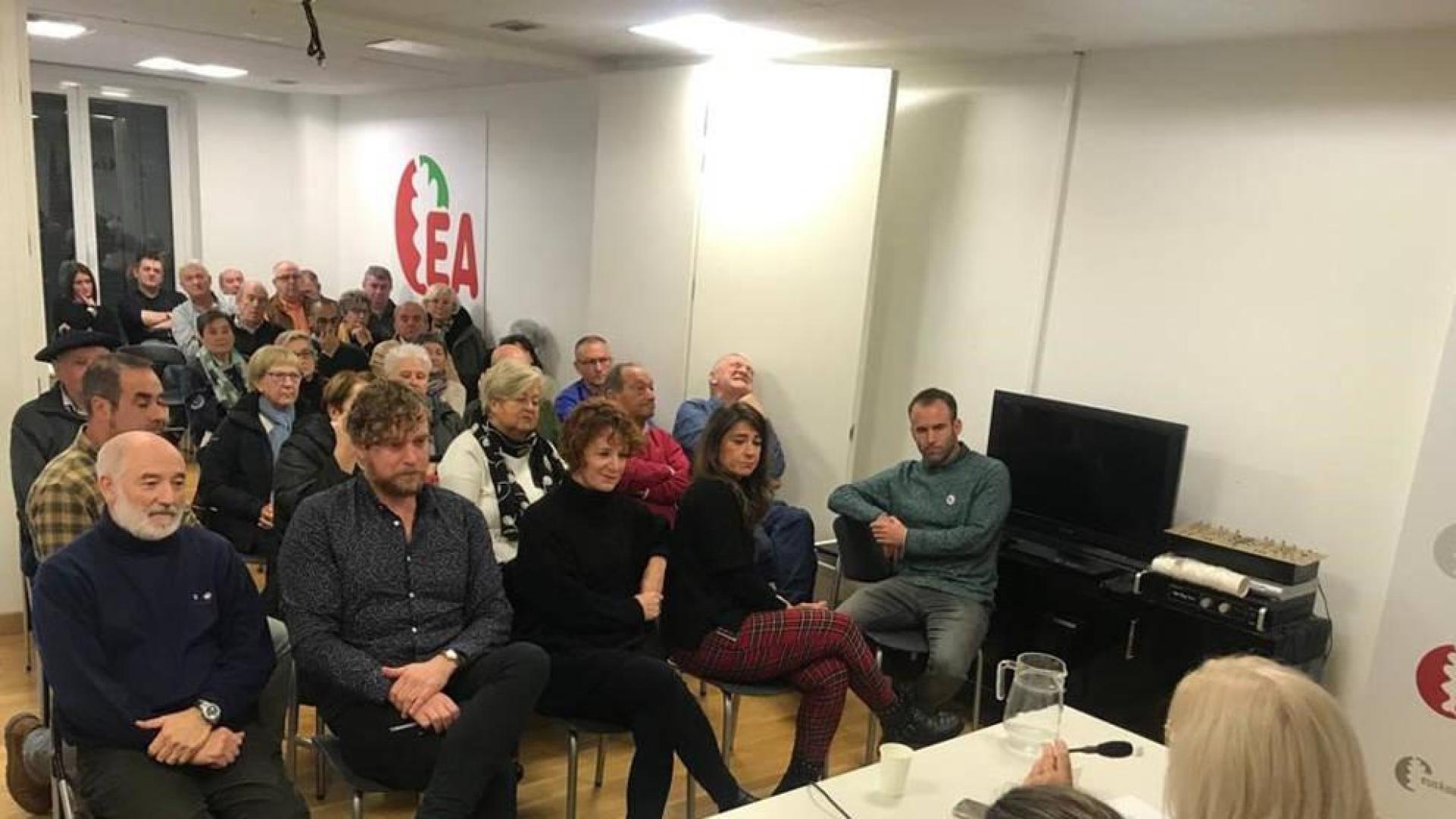 EA Navarra llama a "activar una salida dialogada a la crisis interna"