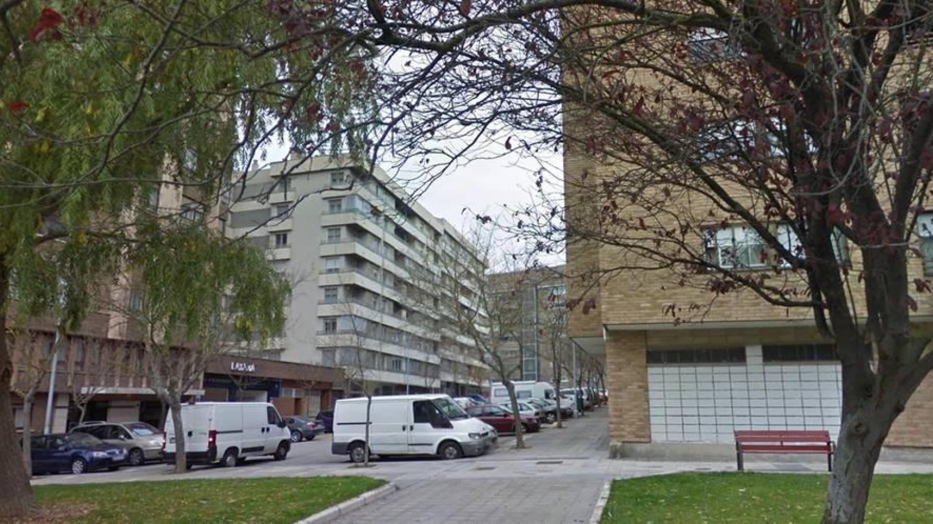 Atropellado un niño en Pamplona por un coche que salía de un aparcamiento