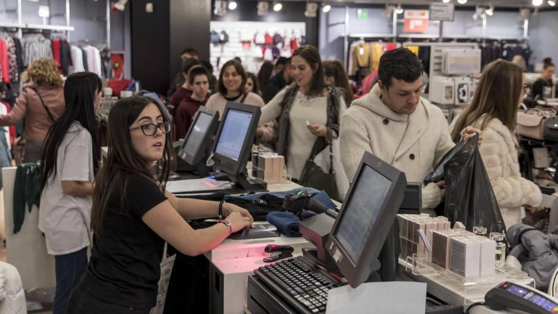 Arrancan las rebajas en Navarra a medio gas