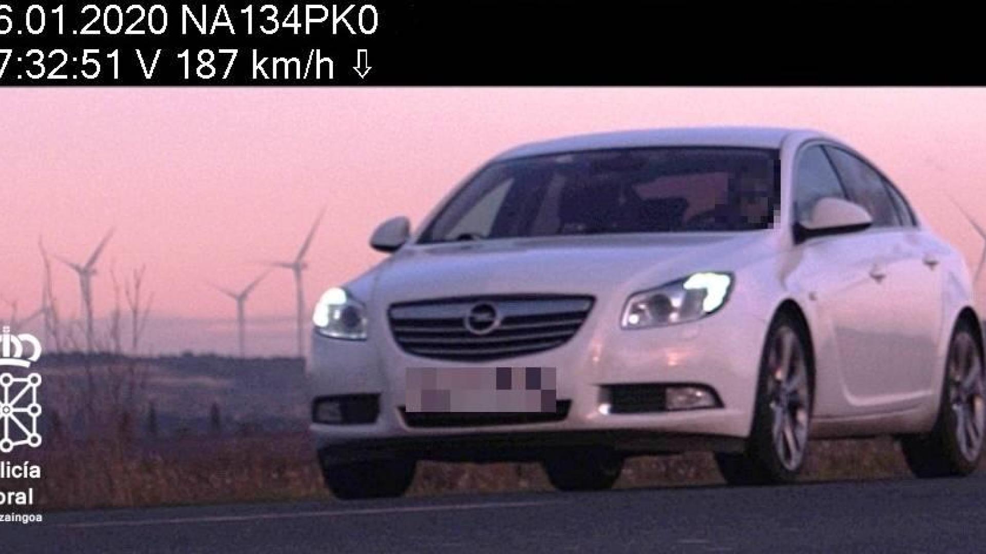 Imputado en Milagro por circular a 187 km/h en una vía limitada a 90