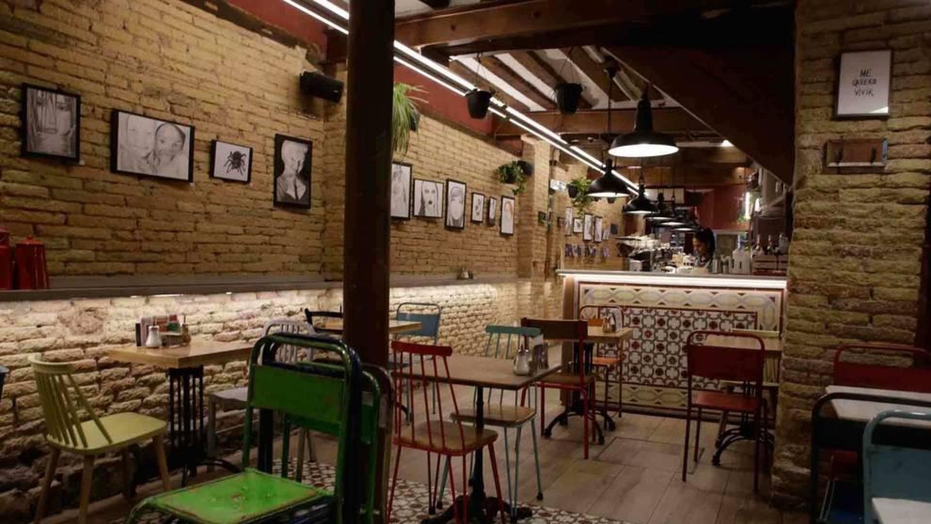 Los locales, con dudas y a la espera de más información