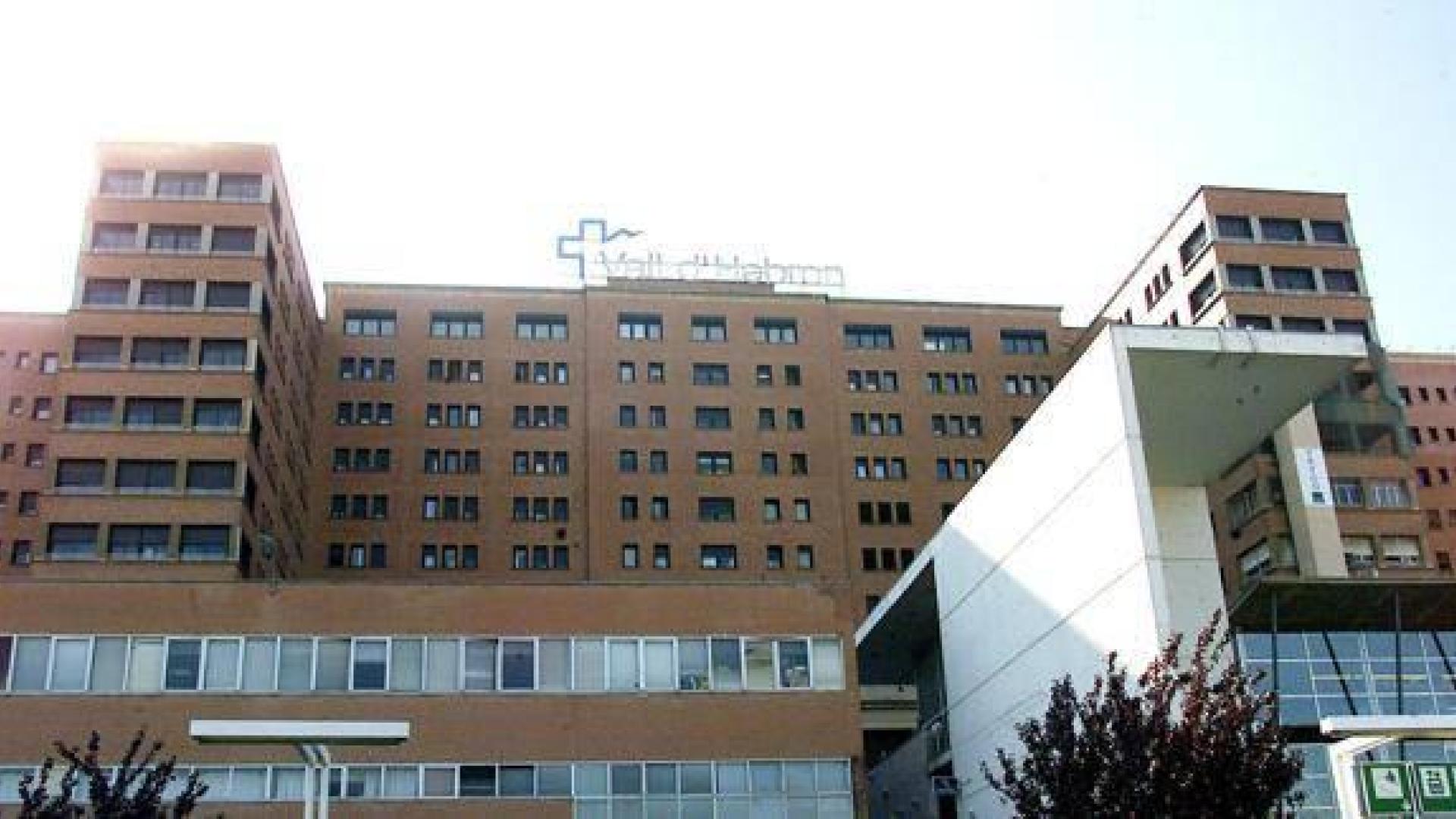 Fachada del hospital Vall d'Hebron.