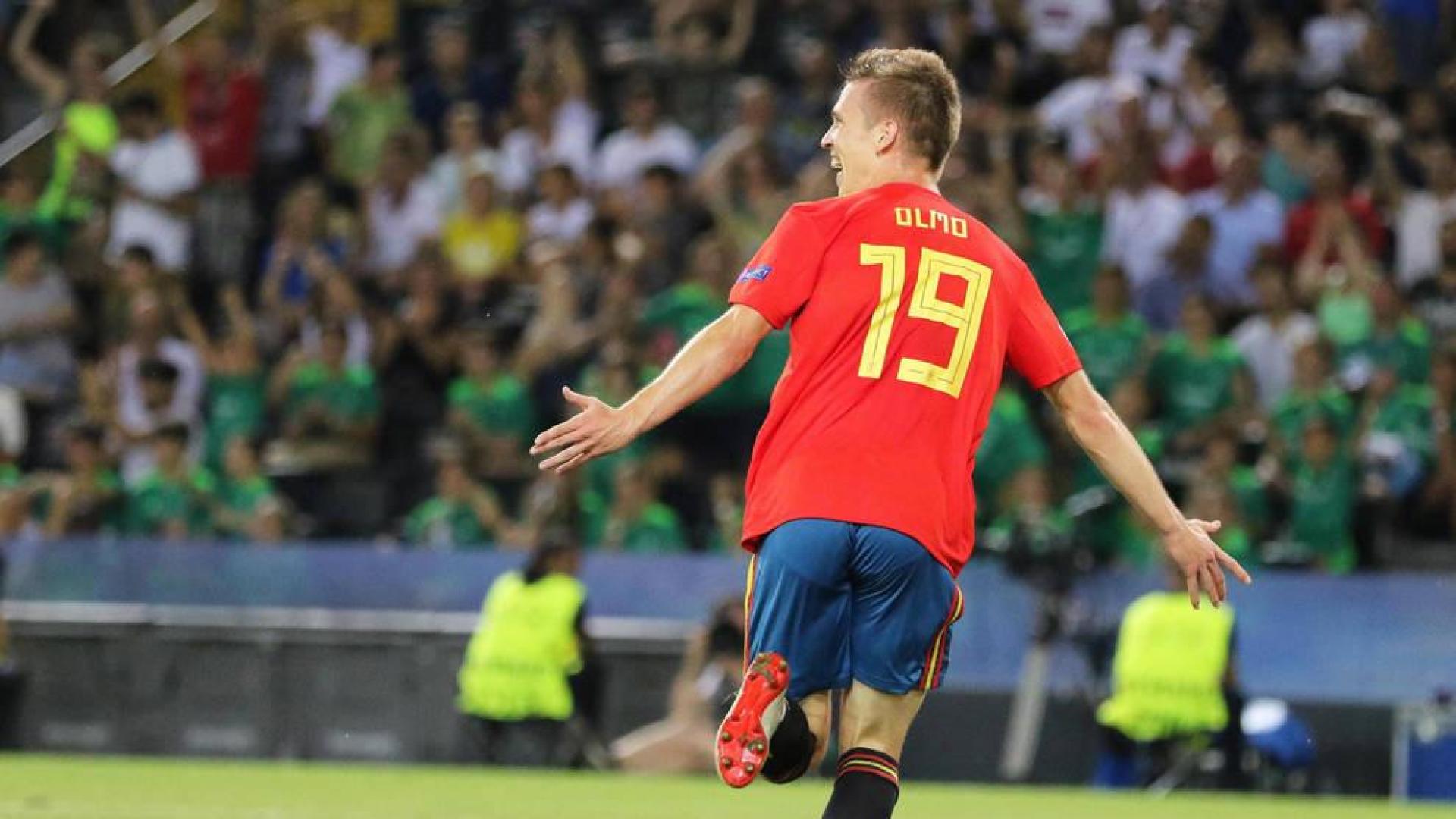 Dani Olmo celebra el segundo gol de la selección española sub-21 en la final del Campeonato de Europa
