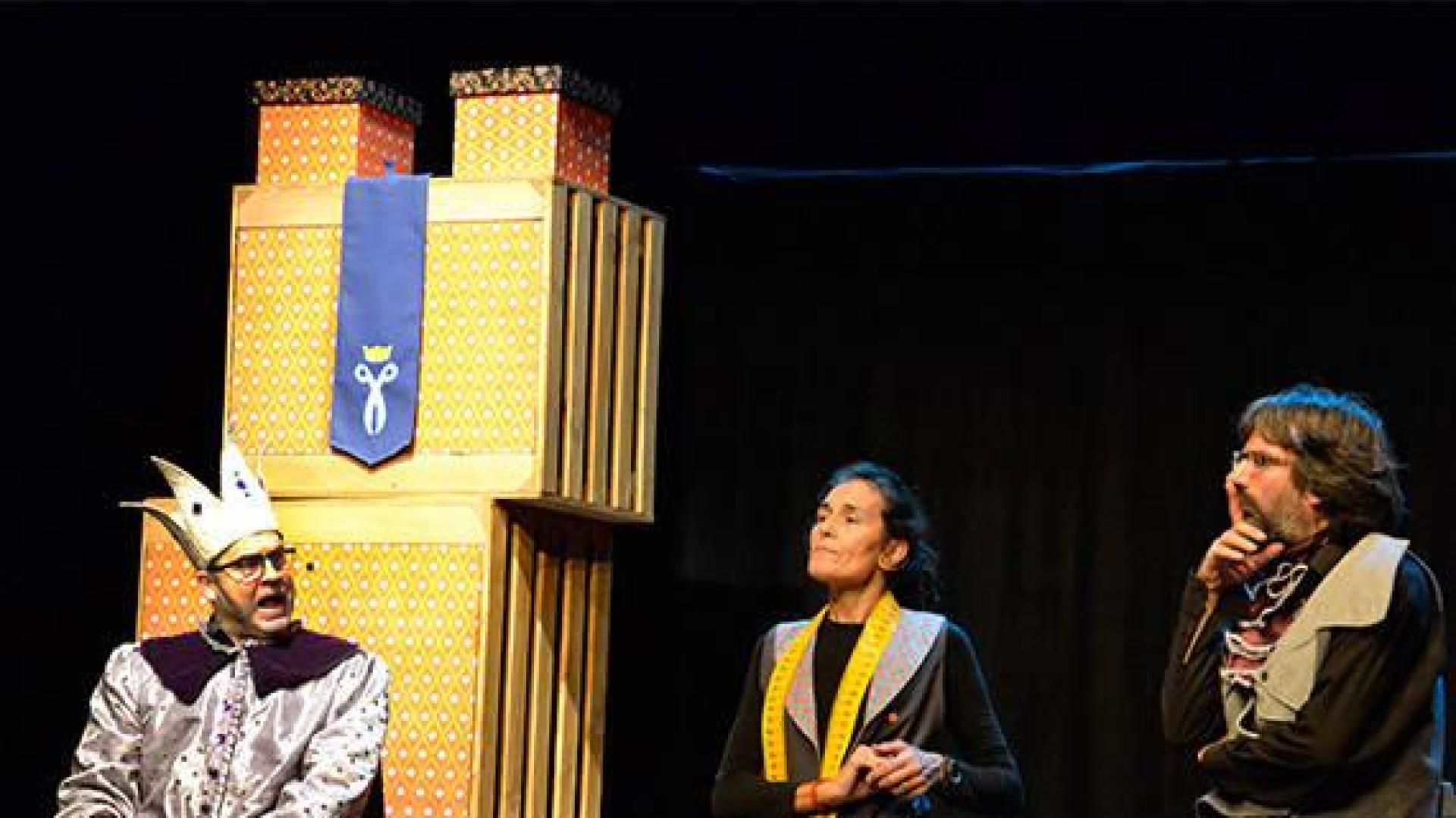 Xip Xap presenta este sábado en Civivox Mendillorri 'El traje nuevo del emperador'