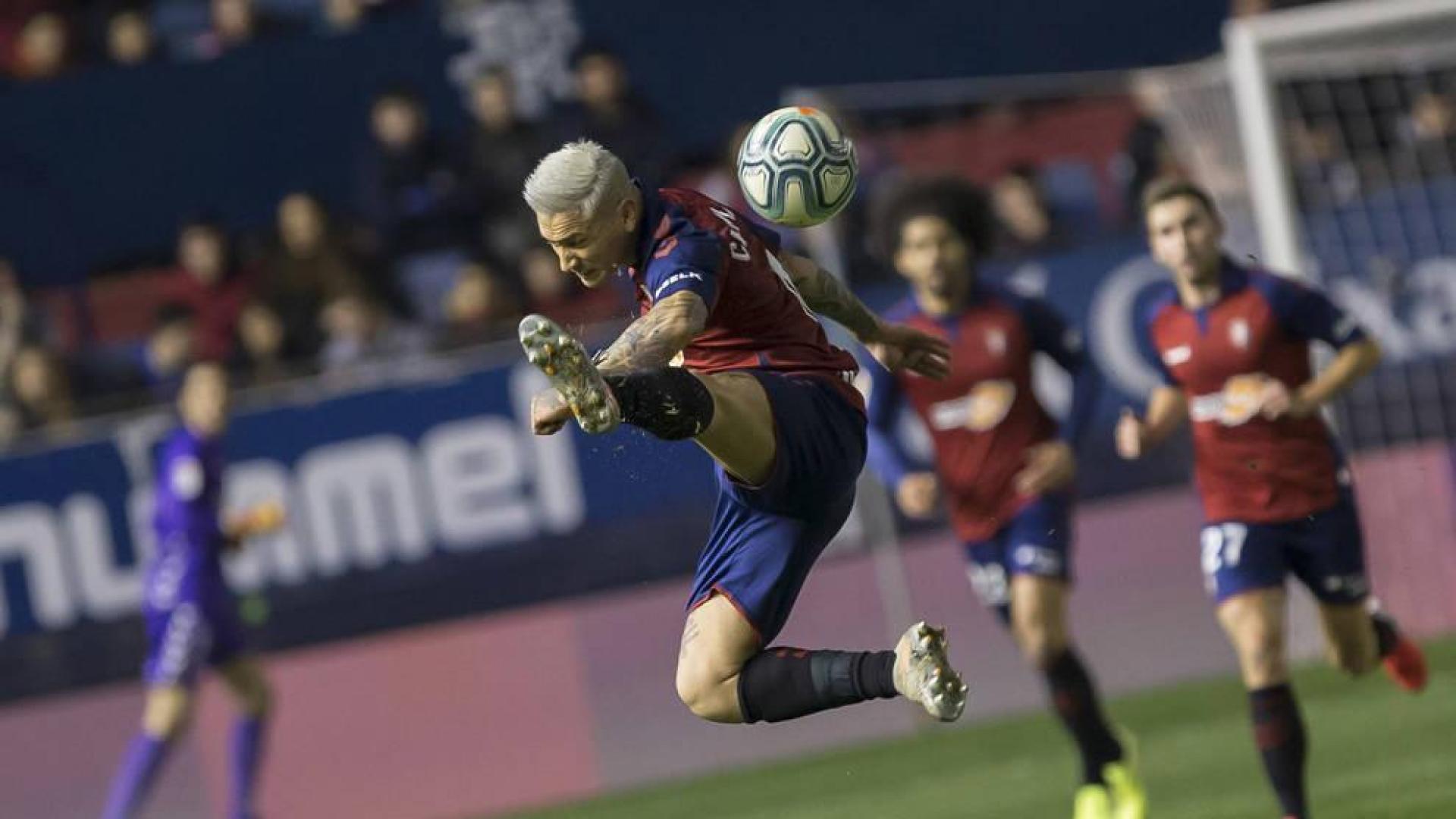 El Chimy Ávila negoció antes de la lesión su salida al Barcelona