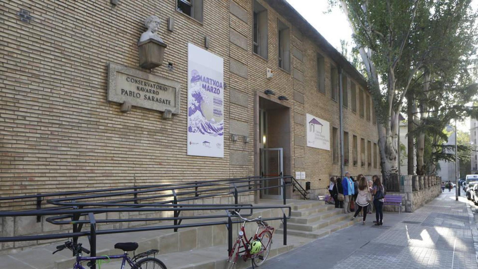 El título de una charla feminista provoca controversia en Pamplona