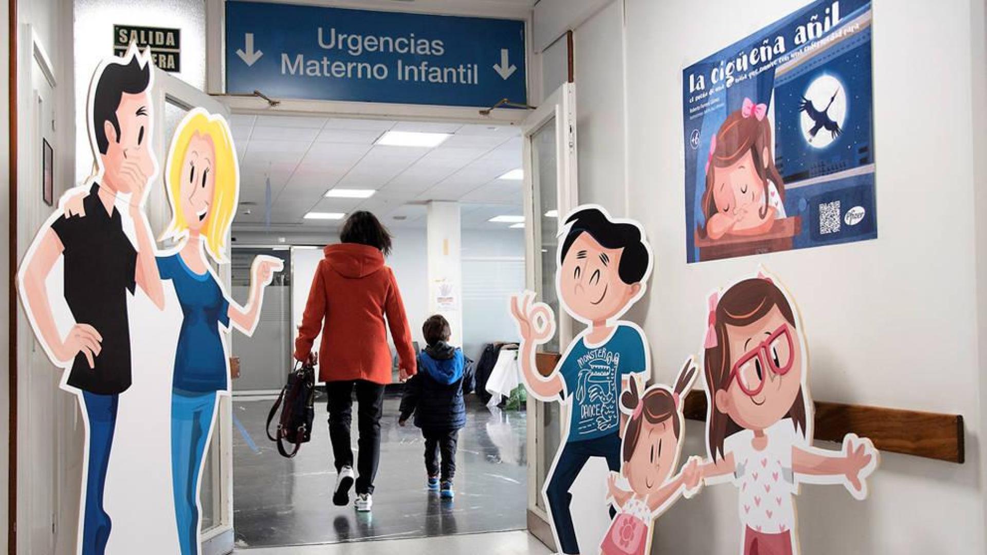 El CHN acoge una muestra sobre el cuento 'La cigüeña añil' para educar en valores