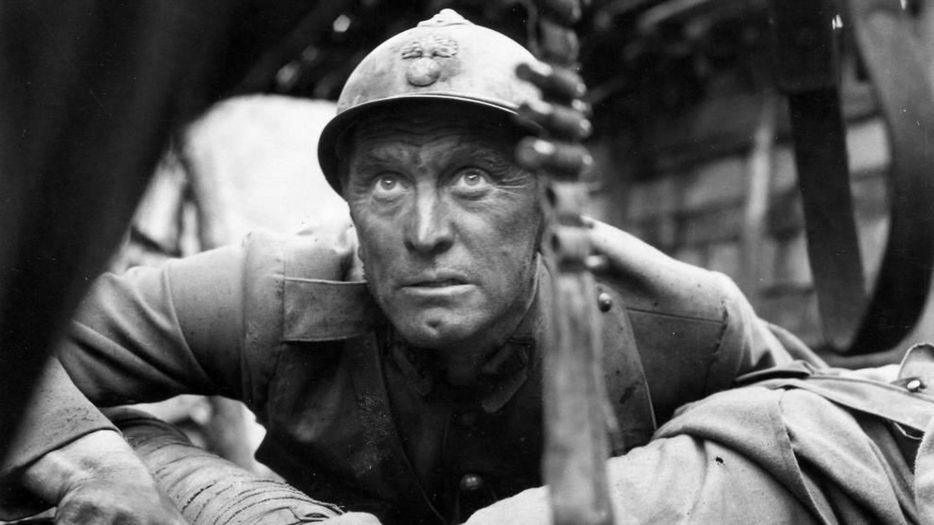 Hollywood se despide de Kirk Douglas: "Su luz seguirá brillando para siempre en el cielo cinematográfico"