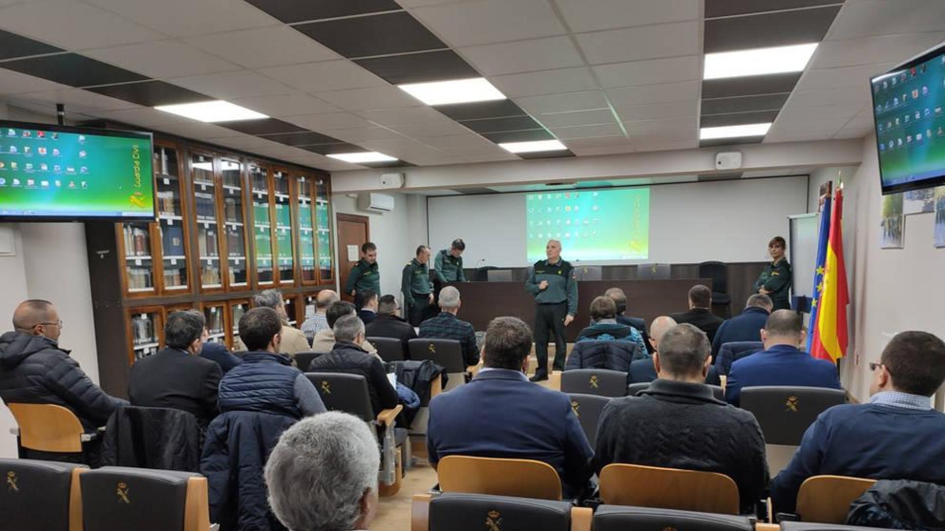 La Guardia Civil imparte formación sobre yihadismo a personal de seguridad privada