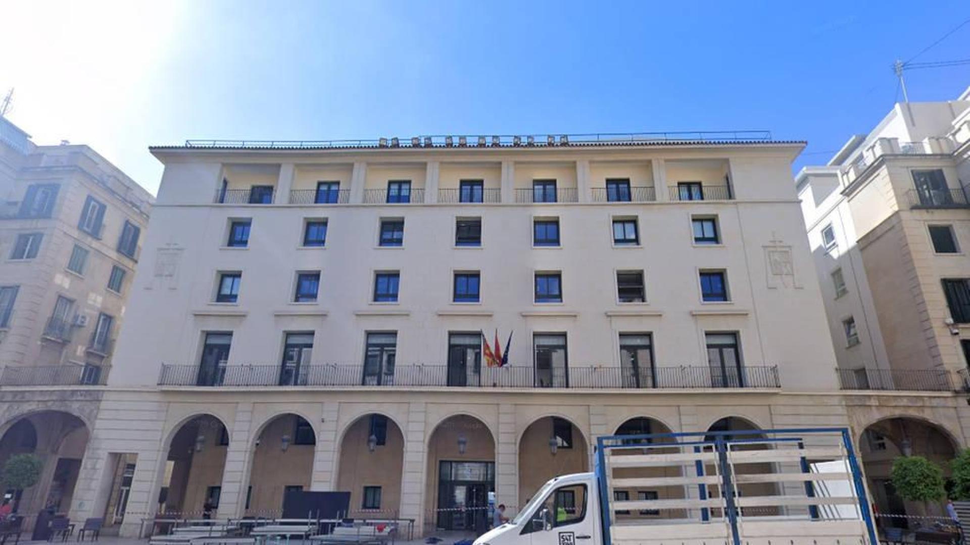 Ayuntamiento de Alicante.