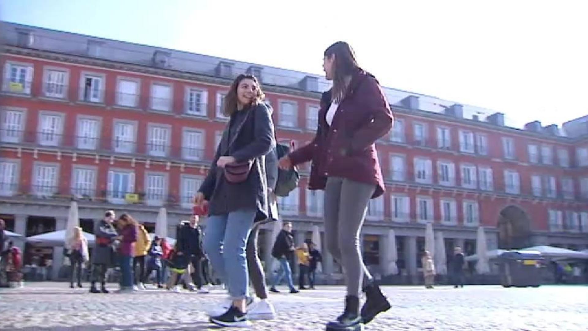 Andar hacia atrás es más saludable