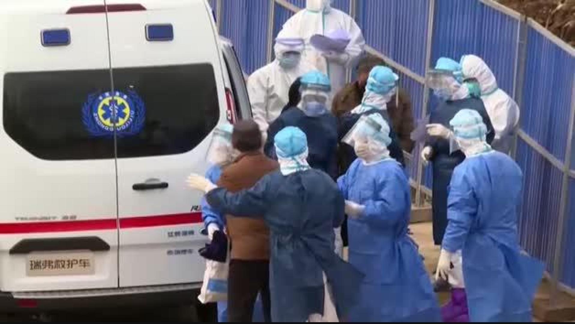 VÍDEO | El coronavirus sigue fuera de control y se acerca ya al millar de víctimas mortales