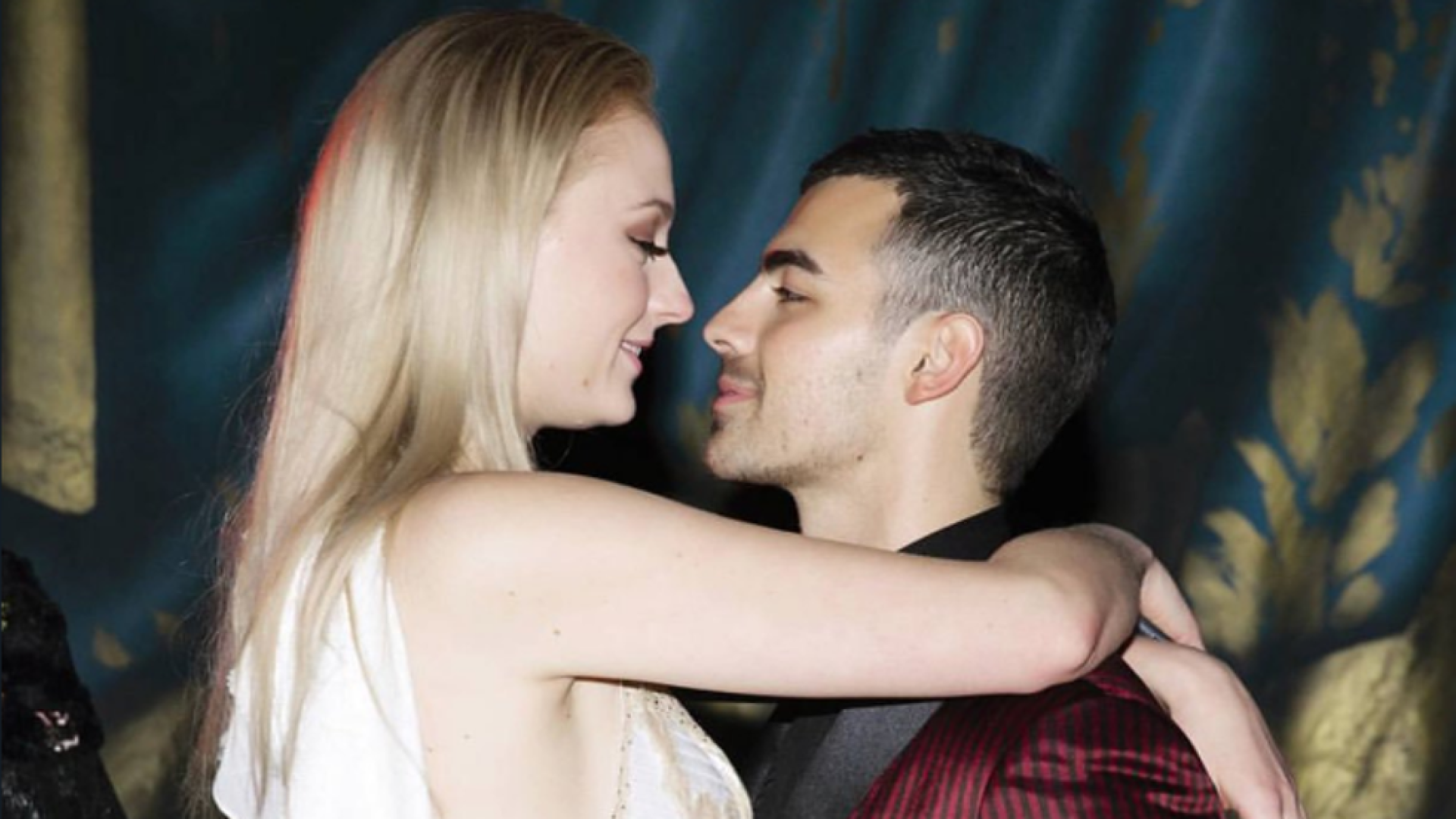 Joe Jonas y Sophie Turner, Sansa en 'Juego de Tronos', anuncian su boda