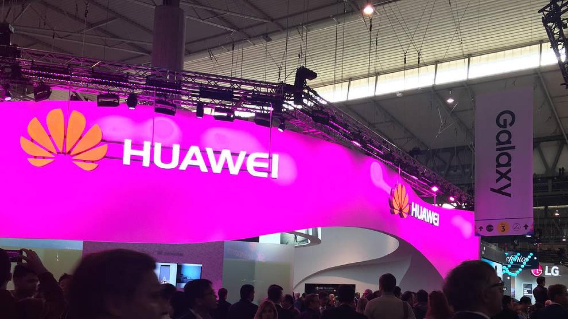 EE UU acusa a Huawei de robar secretos y colaborar con Irán y Corea