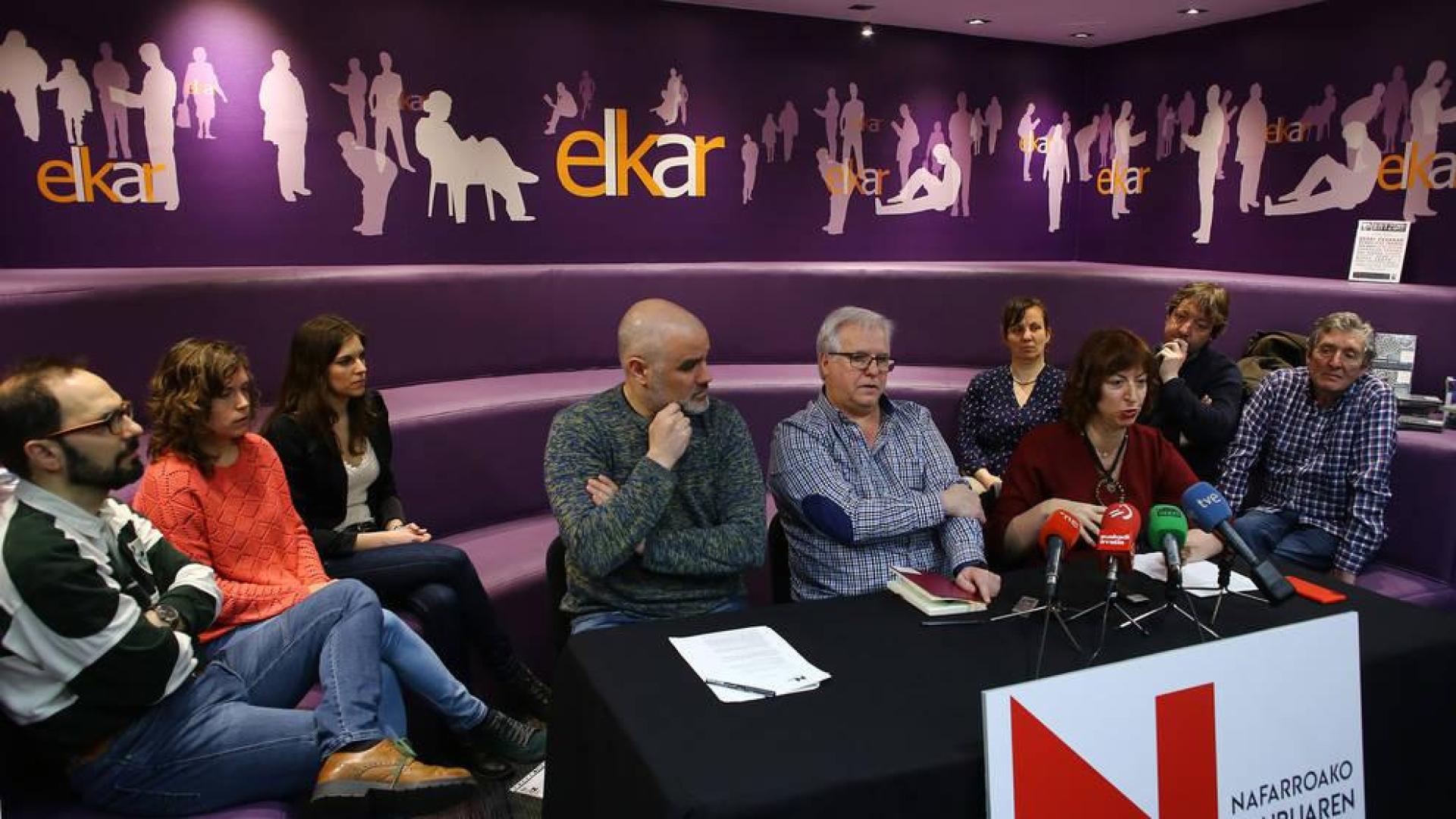 Los gremios literarios se unen para crear una Plataforma Navarra del Libro