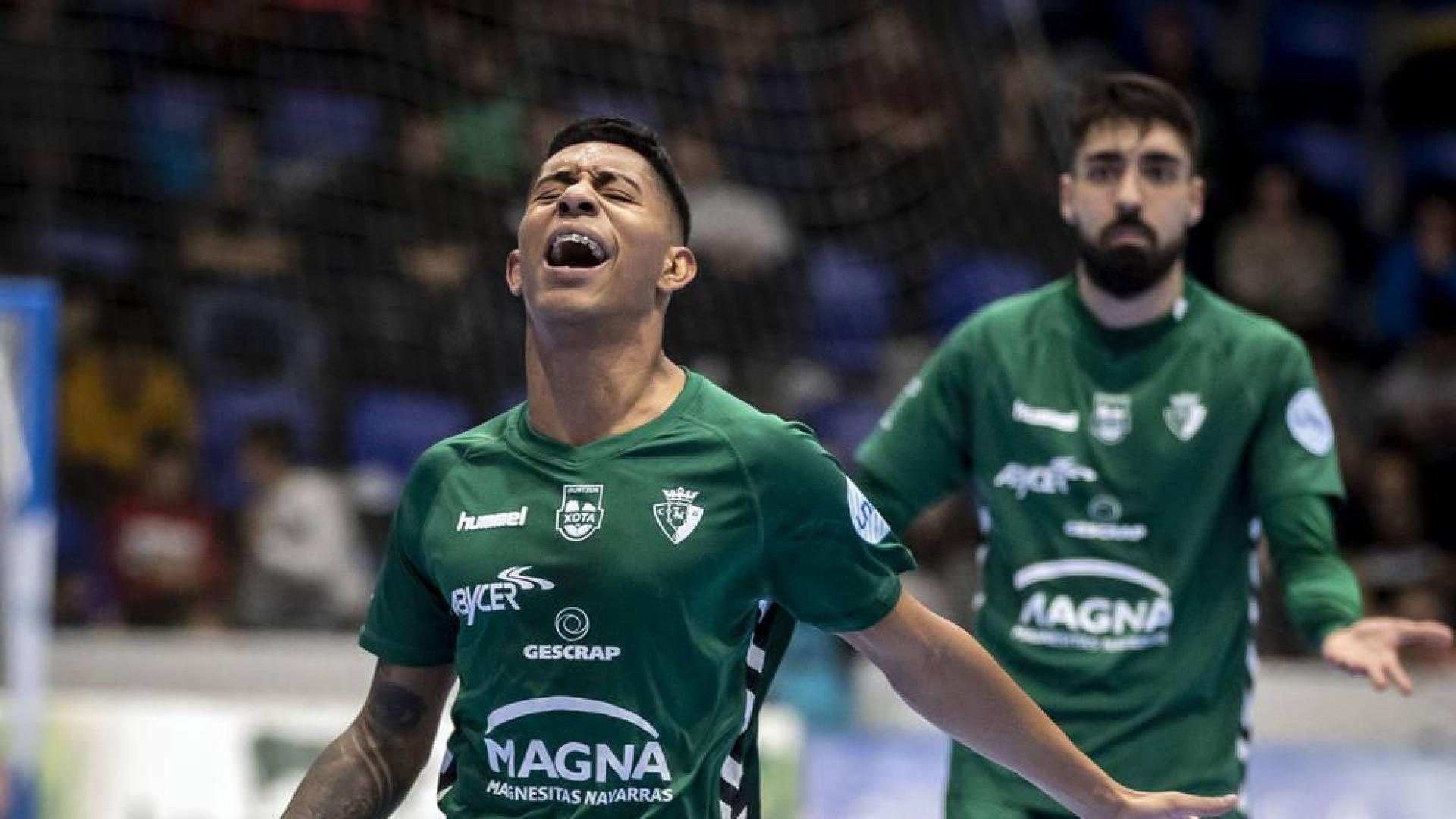El ala brasileño Bynho se lamenta en un partido anterior.