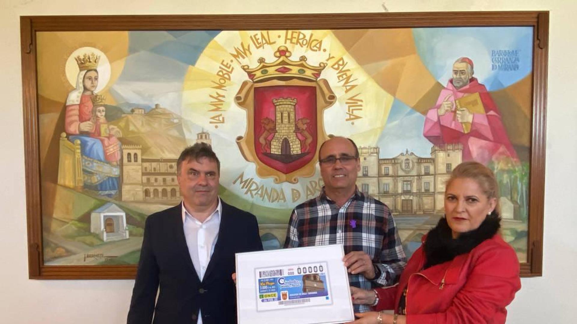 El cupón de la ONCE difunde la imagen de la torre del reloj de Miranda de Arga