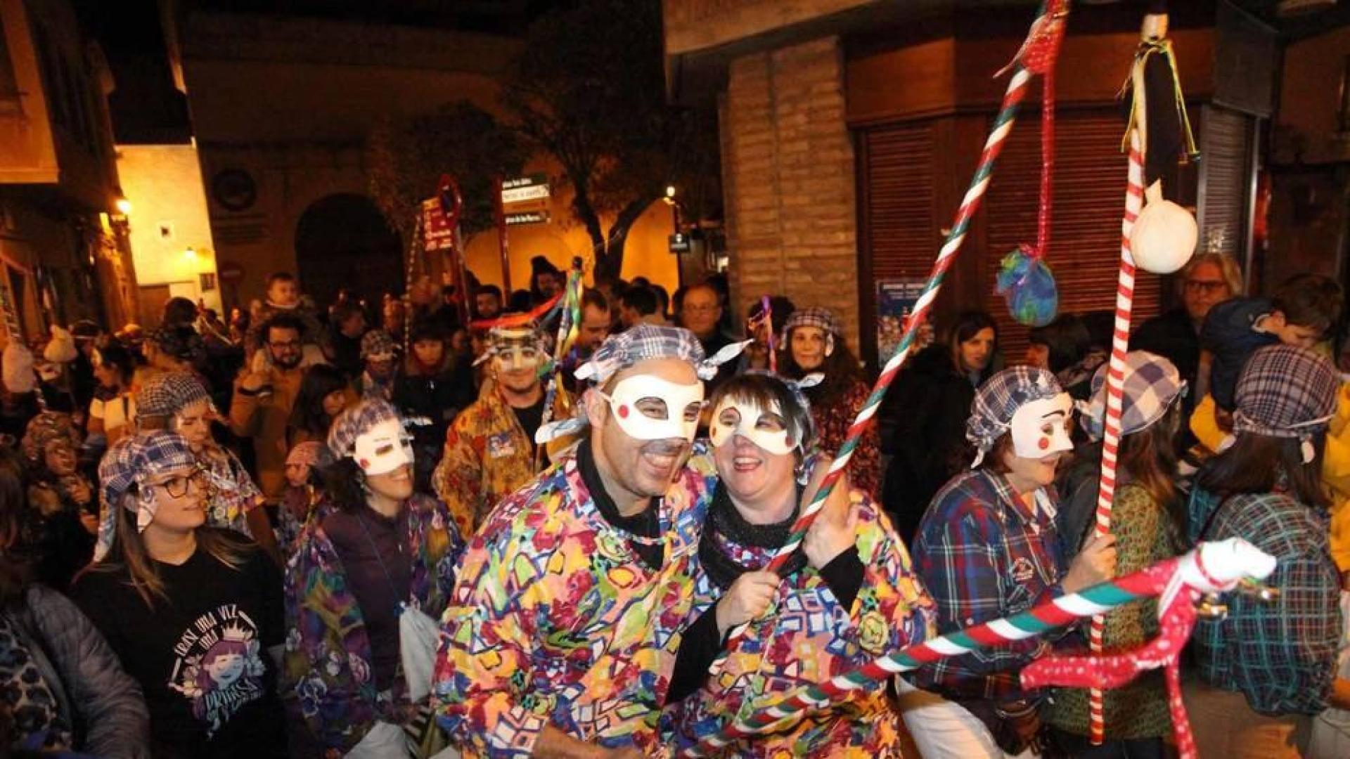 Fotos del desfile de zipoteros del carnaval de Tudela