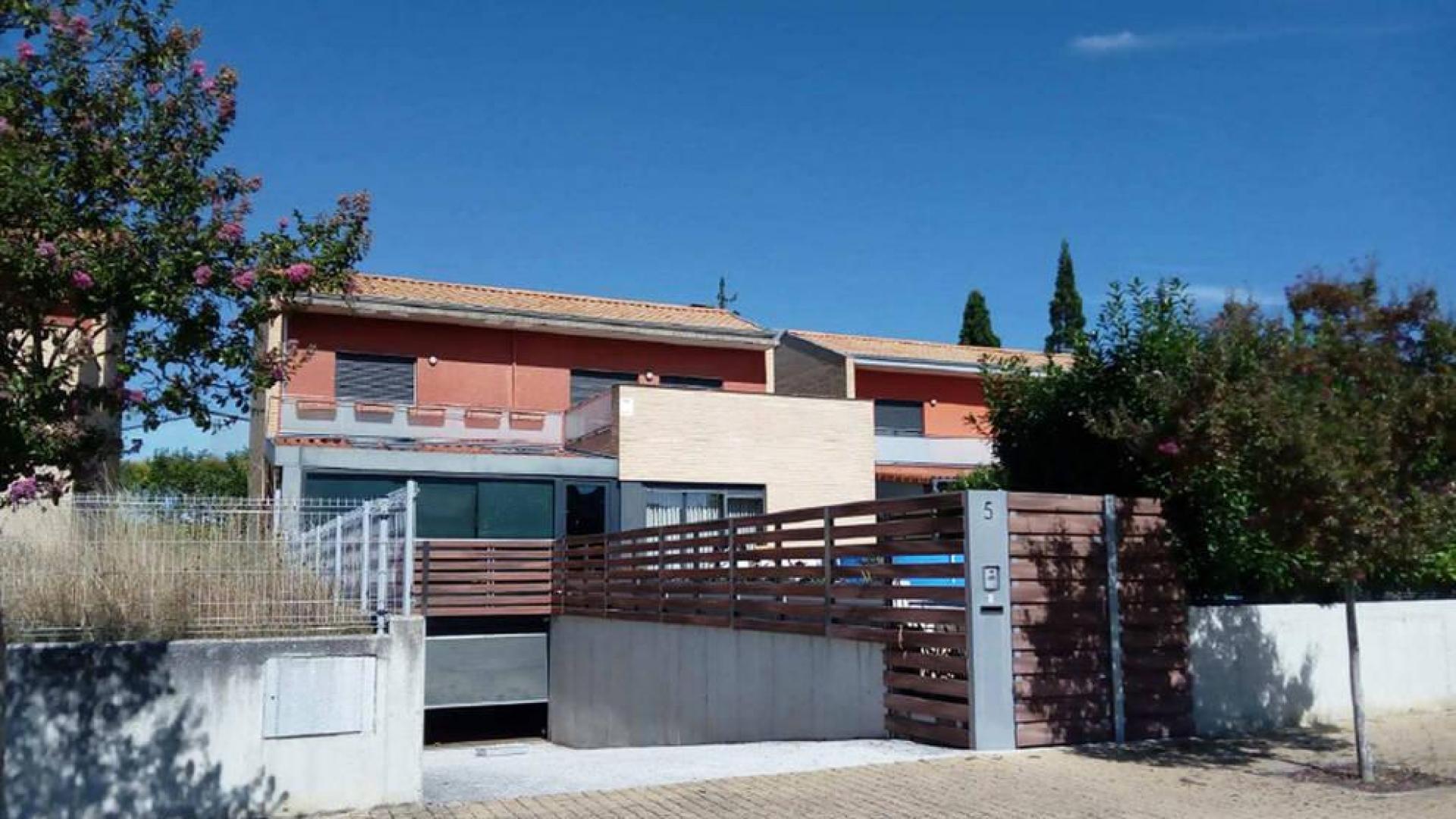 Hacienda subastará en marzo una finca, un solar, una licencia de estanco y viviendas