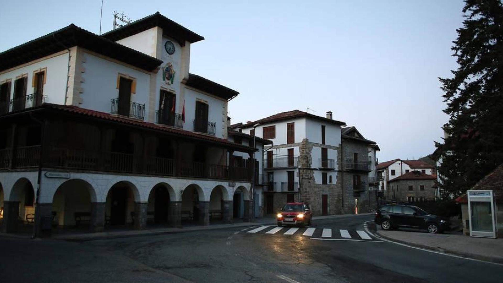 Sin internet en Roncal desde el domingo por una avería