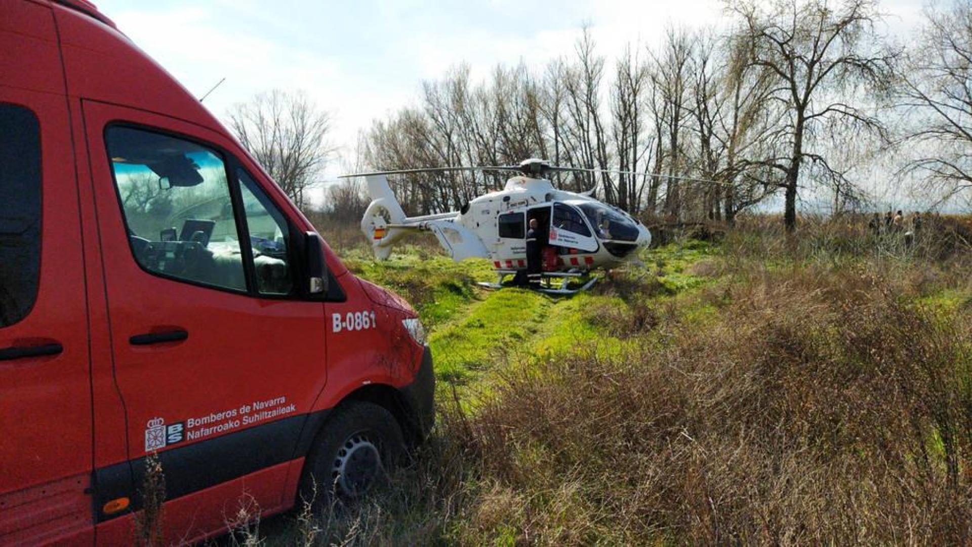 Grave tras volcar la piragua que manejaba por el río Ebro en Azagra