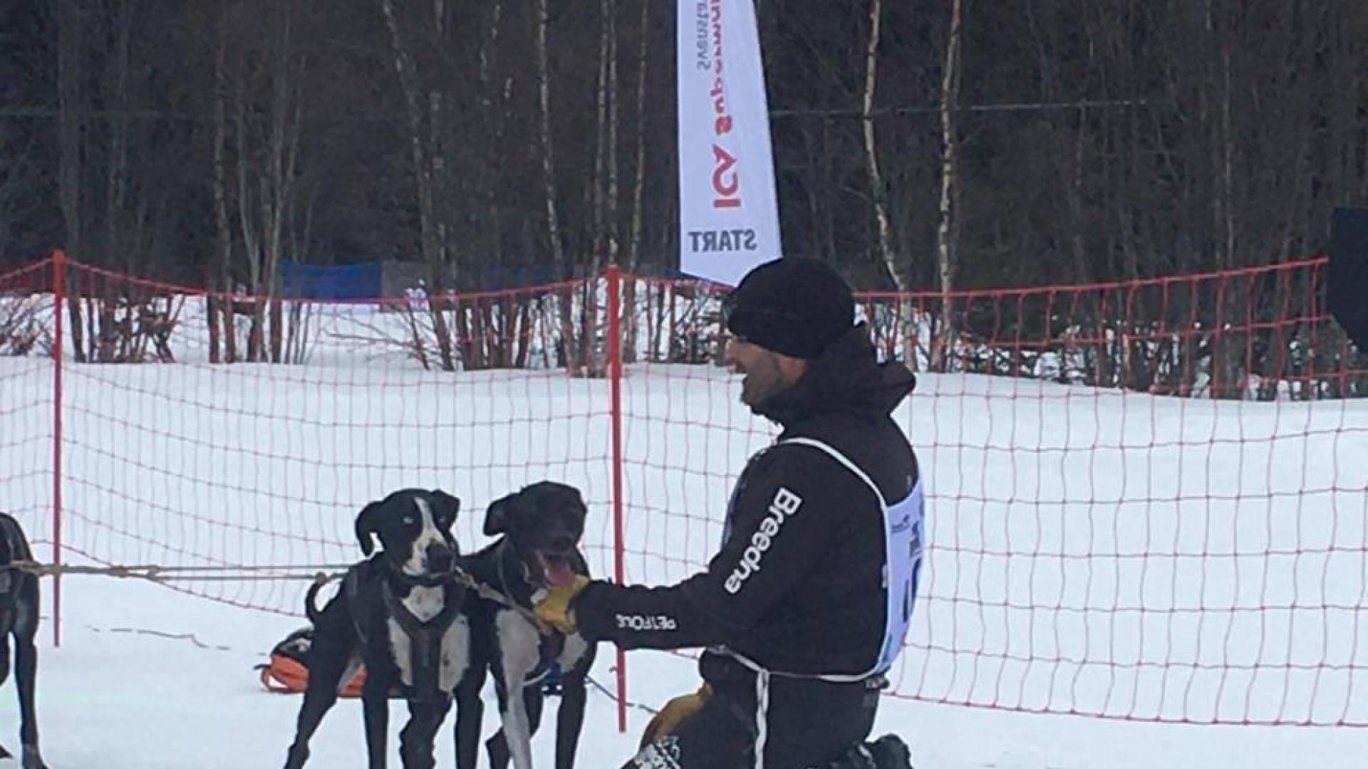 El navarro Iker Ozkoidi, campeón de Europa de mushing sobre nieve