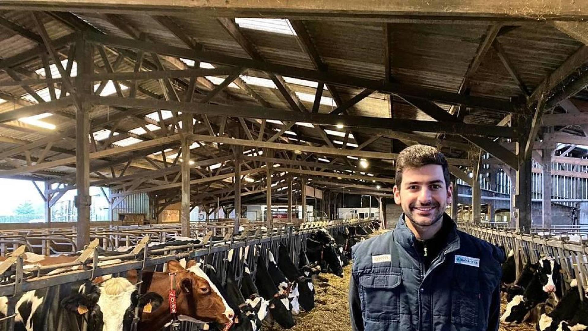 Pablo Huegun Rodríguez terminó en junio el grado de Veterinaria en Valencia y ahora trabaja en una clínica en Normandía.