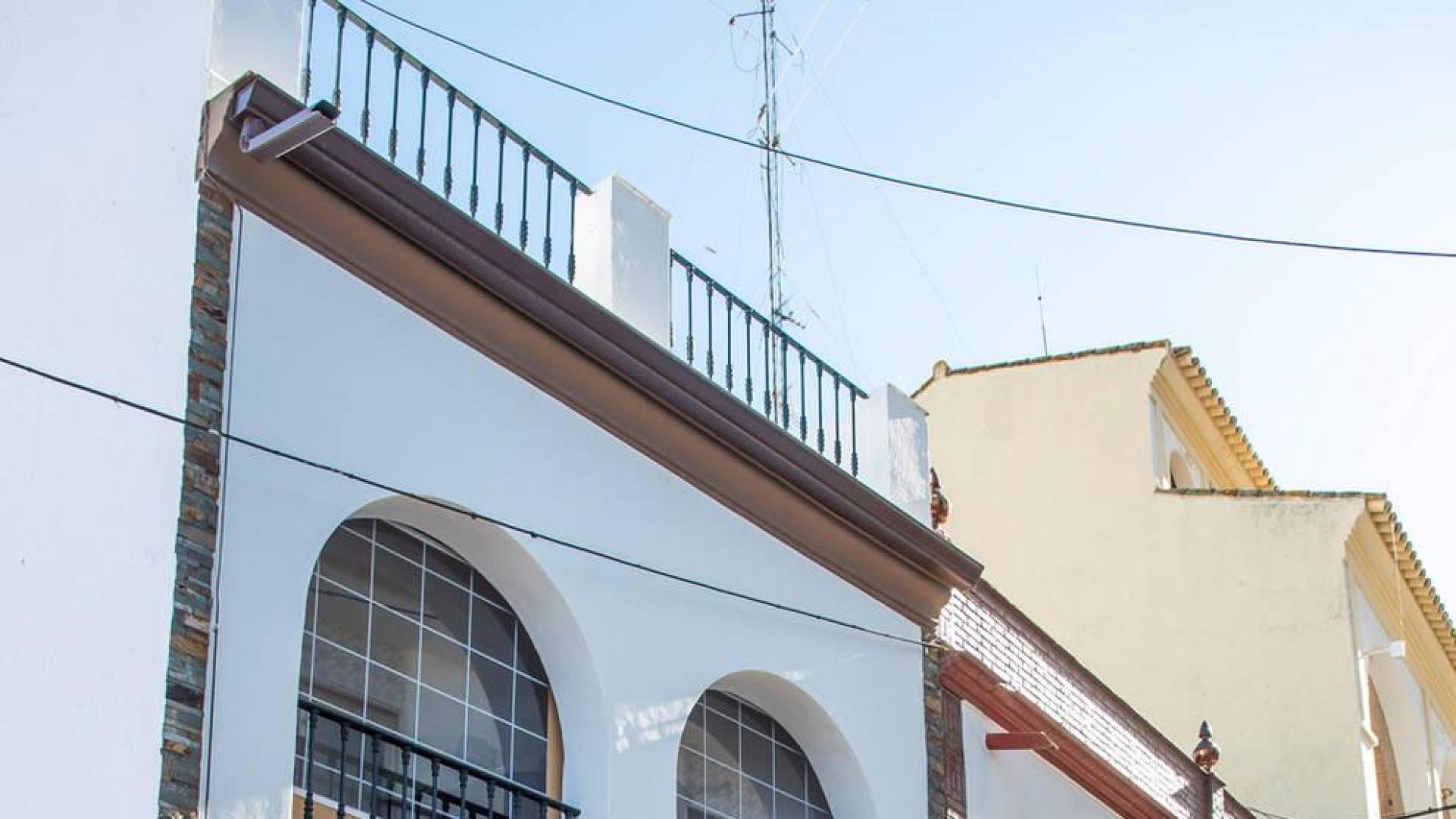 Una mujer asesinada en Sevilla por su marido, que se ha suicidado