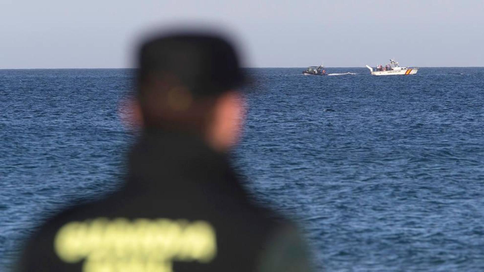 Se estrella en el mar frente a La Manga un avión de la Academia General del Aire