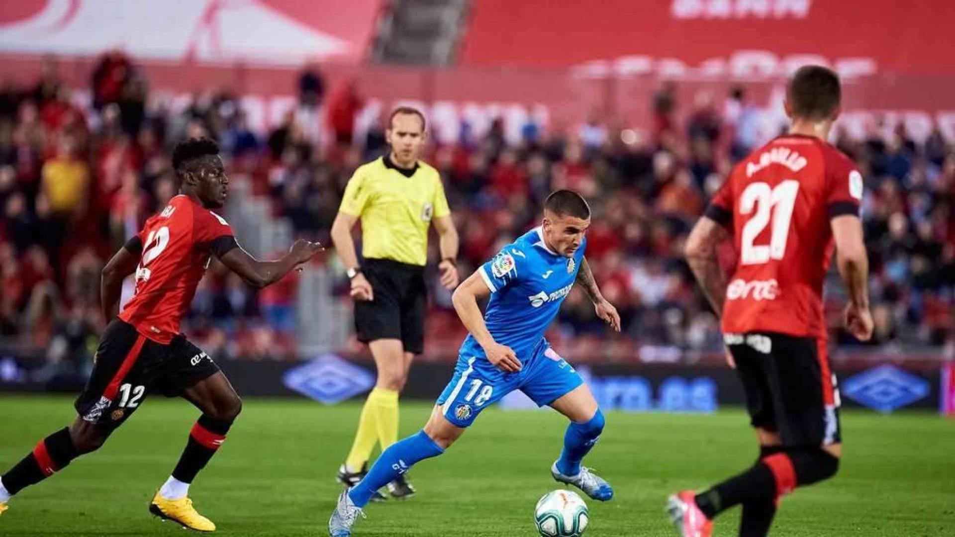El Getafe sigue mirando a la 'Champions' y hunde al Mallorca