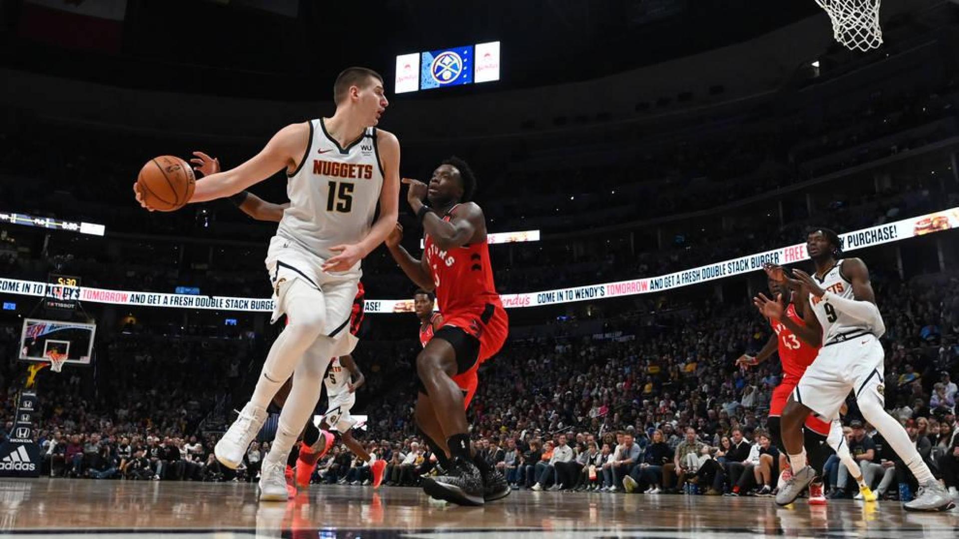 James y Jokic destacan con sus triples-dobles en la jornada