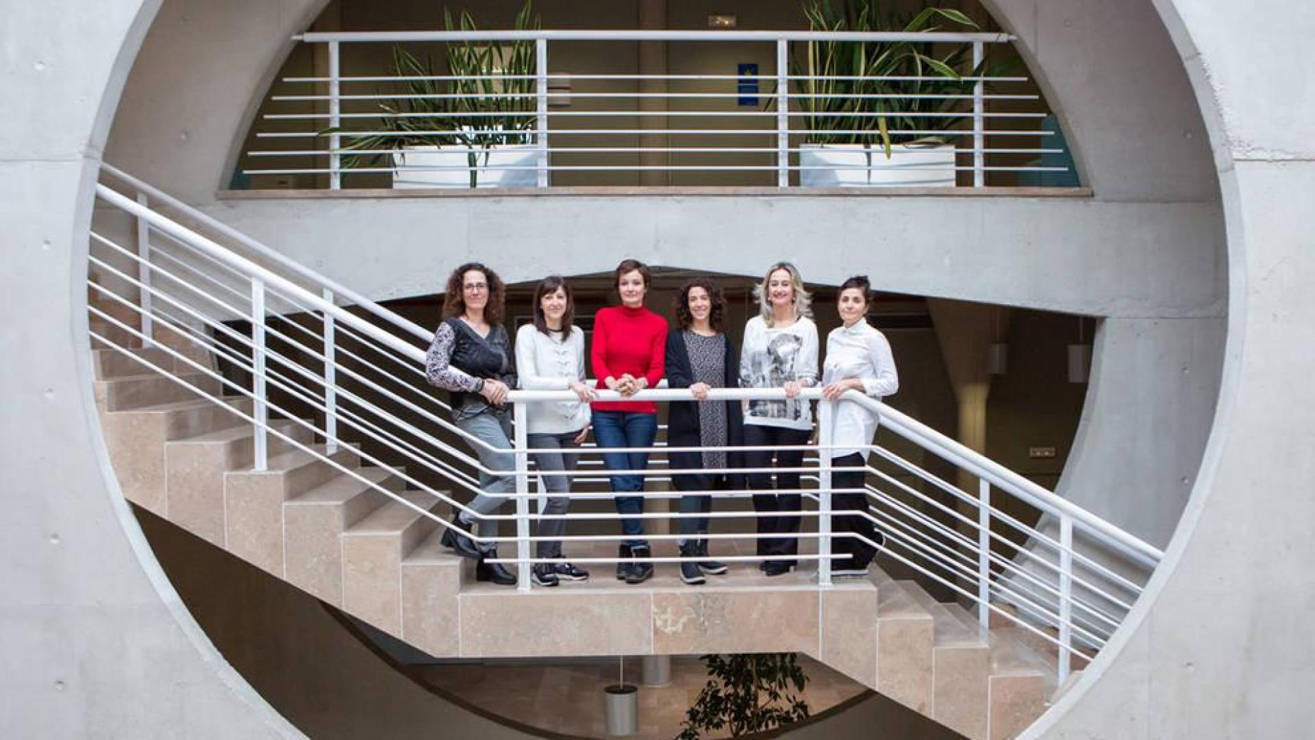 De izquierda a derecha, Paloma Fernández, Irene Lapuerta, Patricia Amigot, Begoña Elizalde, Cristina Zoco y Rut Iturbide.
